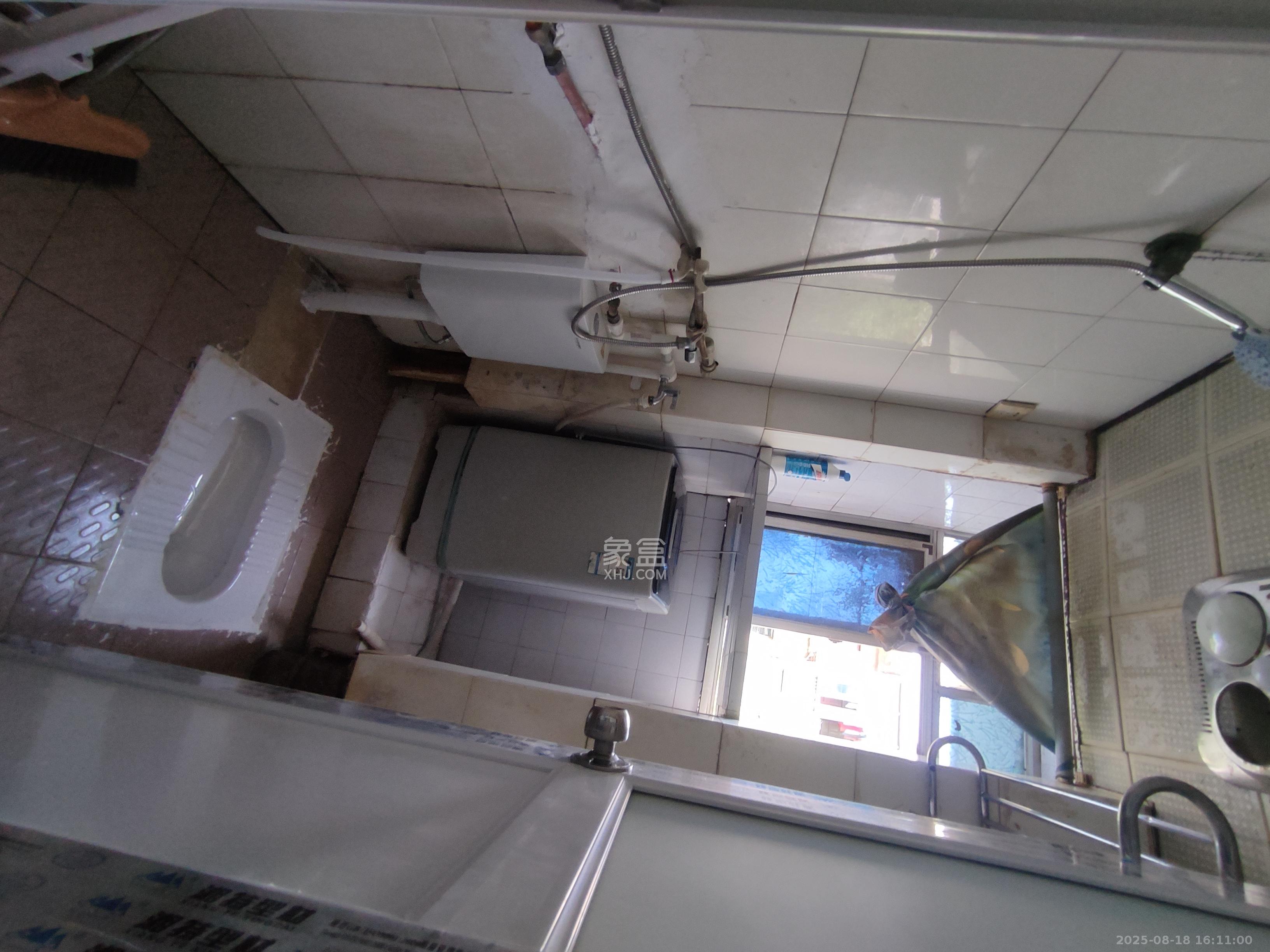 长重机械厂宿舍  2室1厅1卫    1200.0元/月 长重机械厂宿舍  2室1厅1卫    1200.0元/月室内图1