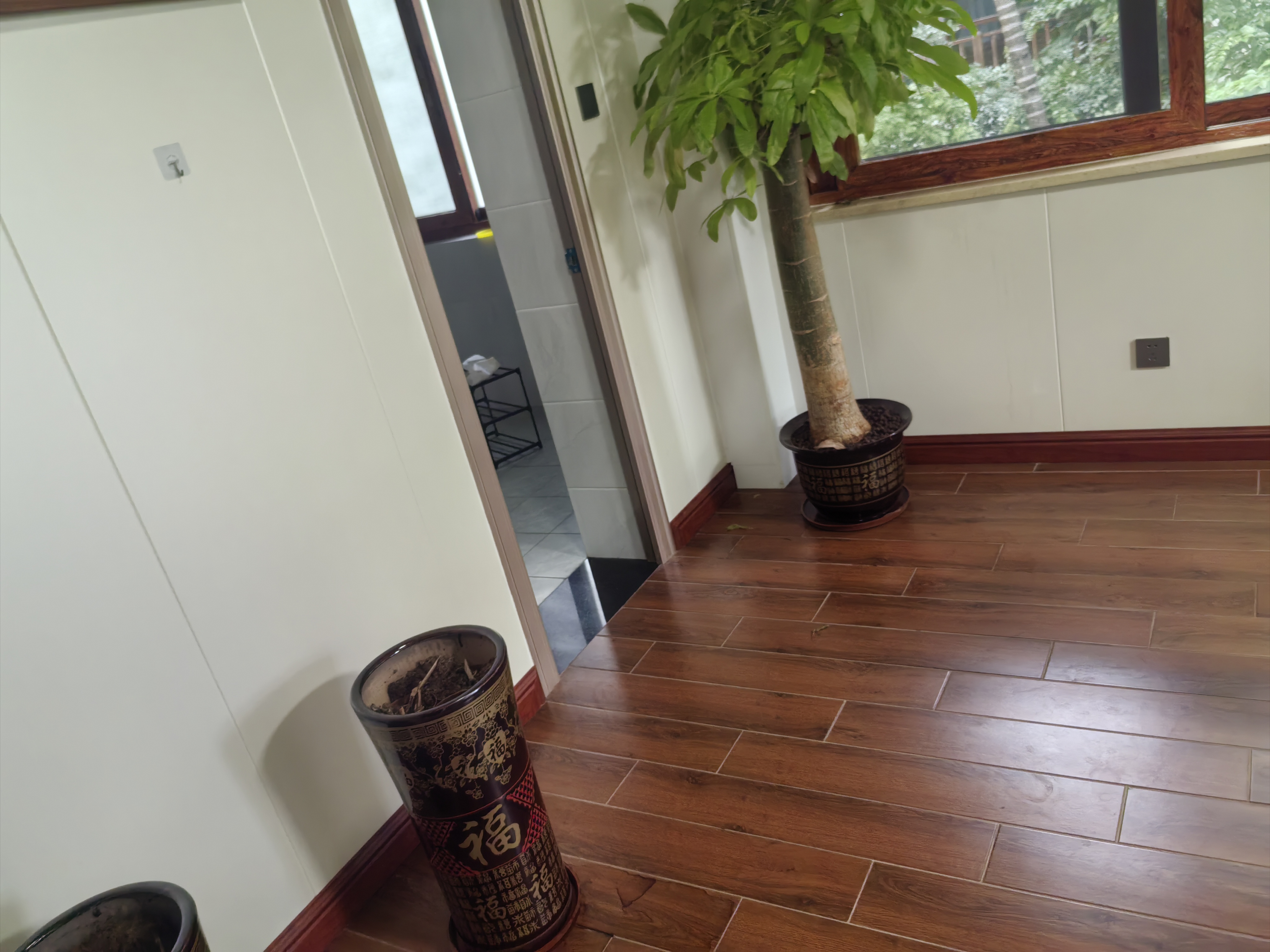 西湾别墅  8室3厅2卫    20000.0元/月室内图