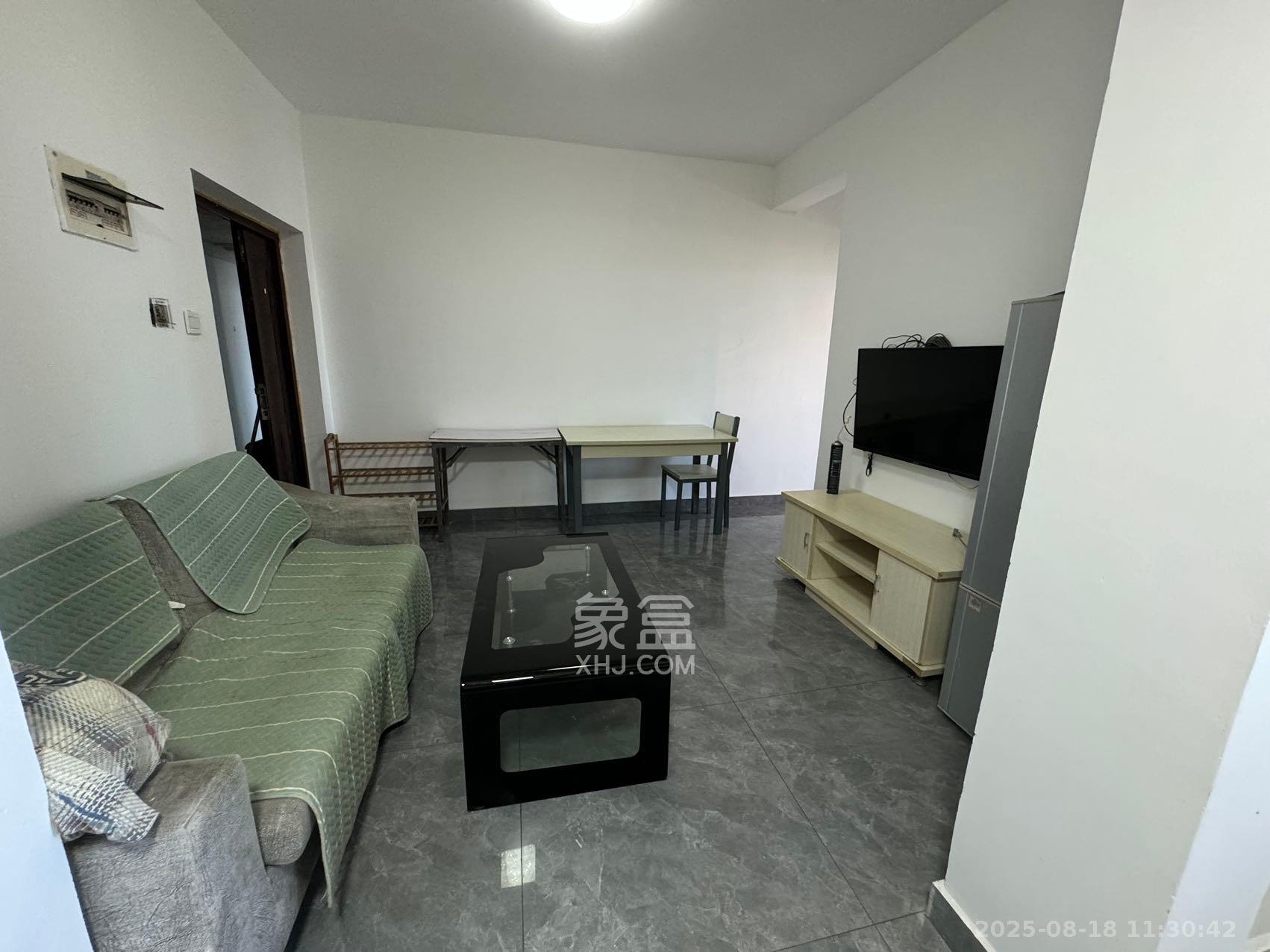 上东辛顿公寓 1室1厅1卫 1500.0元/月 上东辛顿公寓 1室1厅1卫 1500.0元/月室内图