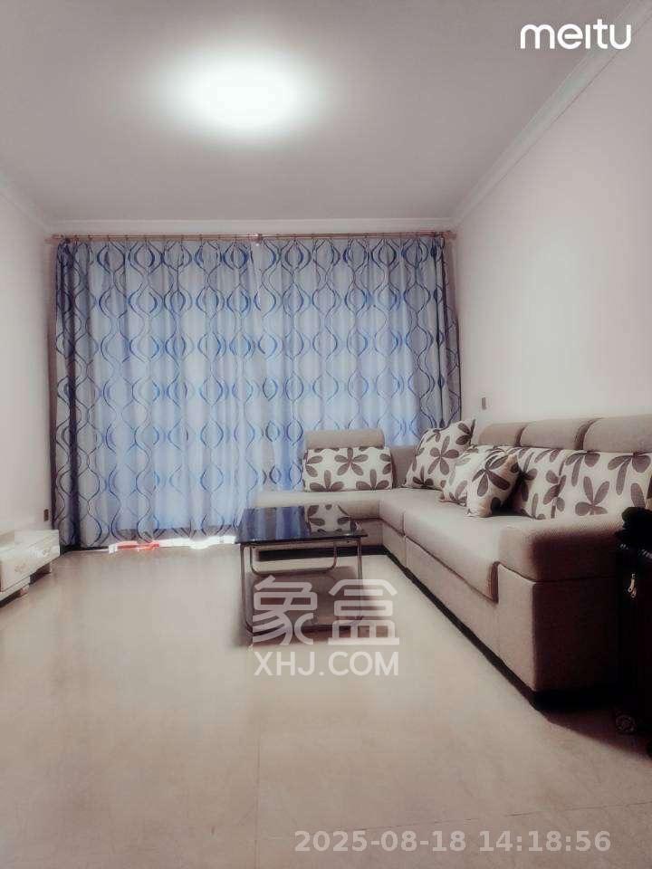 荣盛花语书苑  3室1厅1卫    2700.0元/月 荣盛花语书苑  3室1厅1卫    2700.0元/月