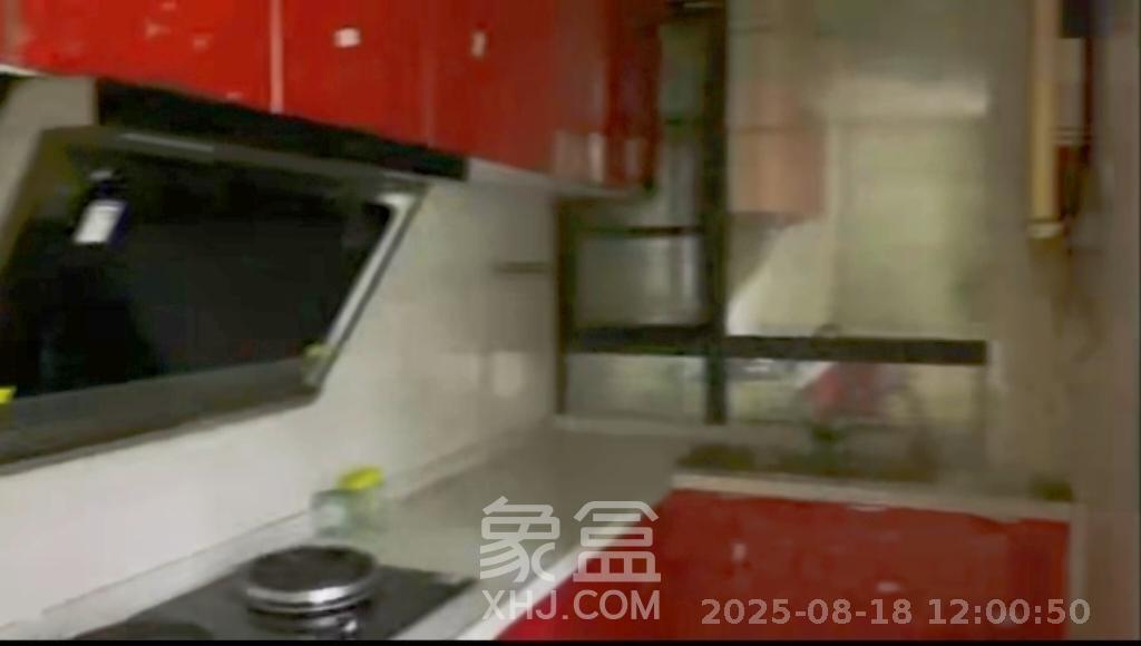 悦湖山 4室2厅2卫 2500.0元/月 悦湖山 4室2厅2卫 2500.0元/月室内图