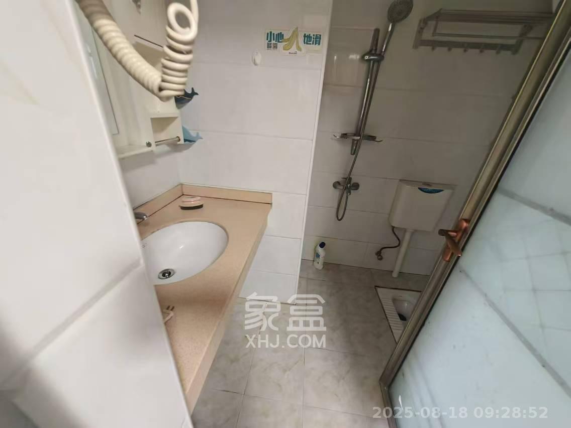 华润五彩城  1室1厅1卫   1480.00元/月室内图