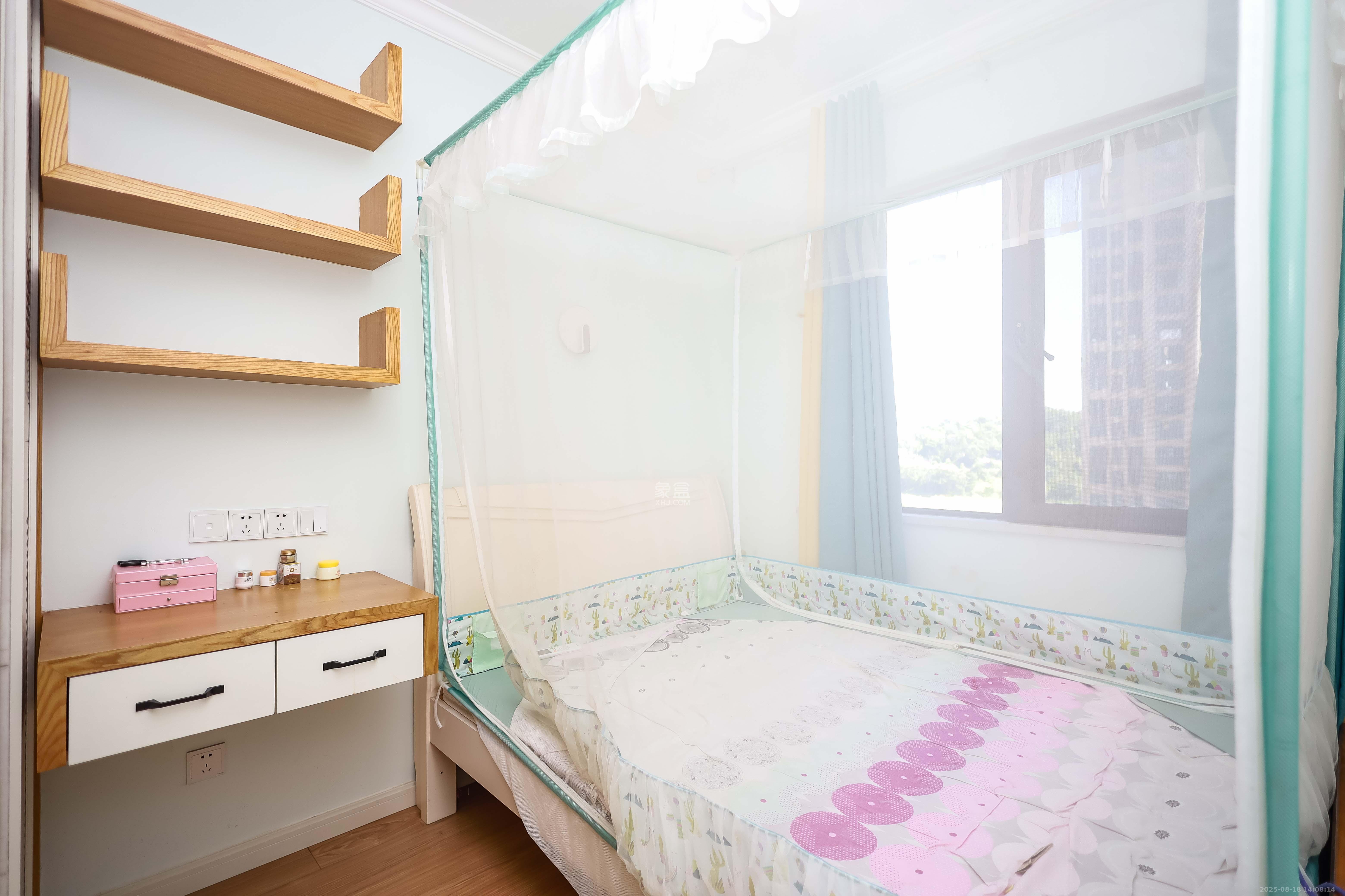 奥克斯缔壹城 4室2厅2卫 168.0万 奥克斯缔壹城 4室2厅2卫 168.0万卧室