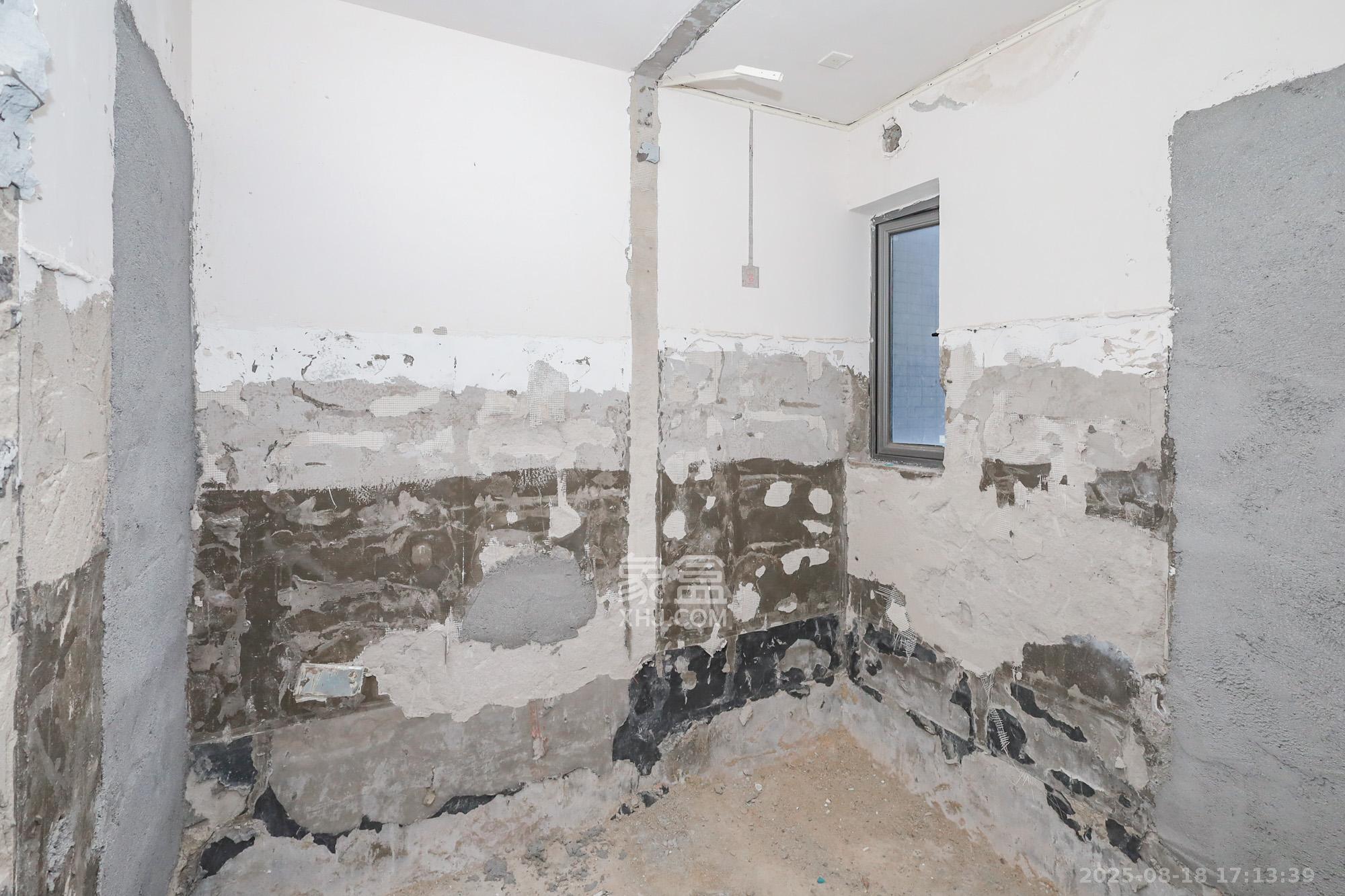 八方小区C区  3室2厅2卫    380.0万 八方小区C区  3室2厅2卫    380.0万卫生间