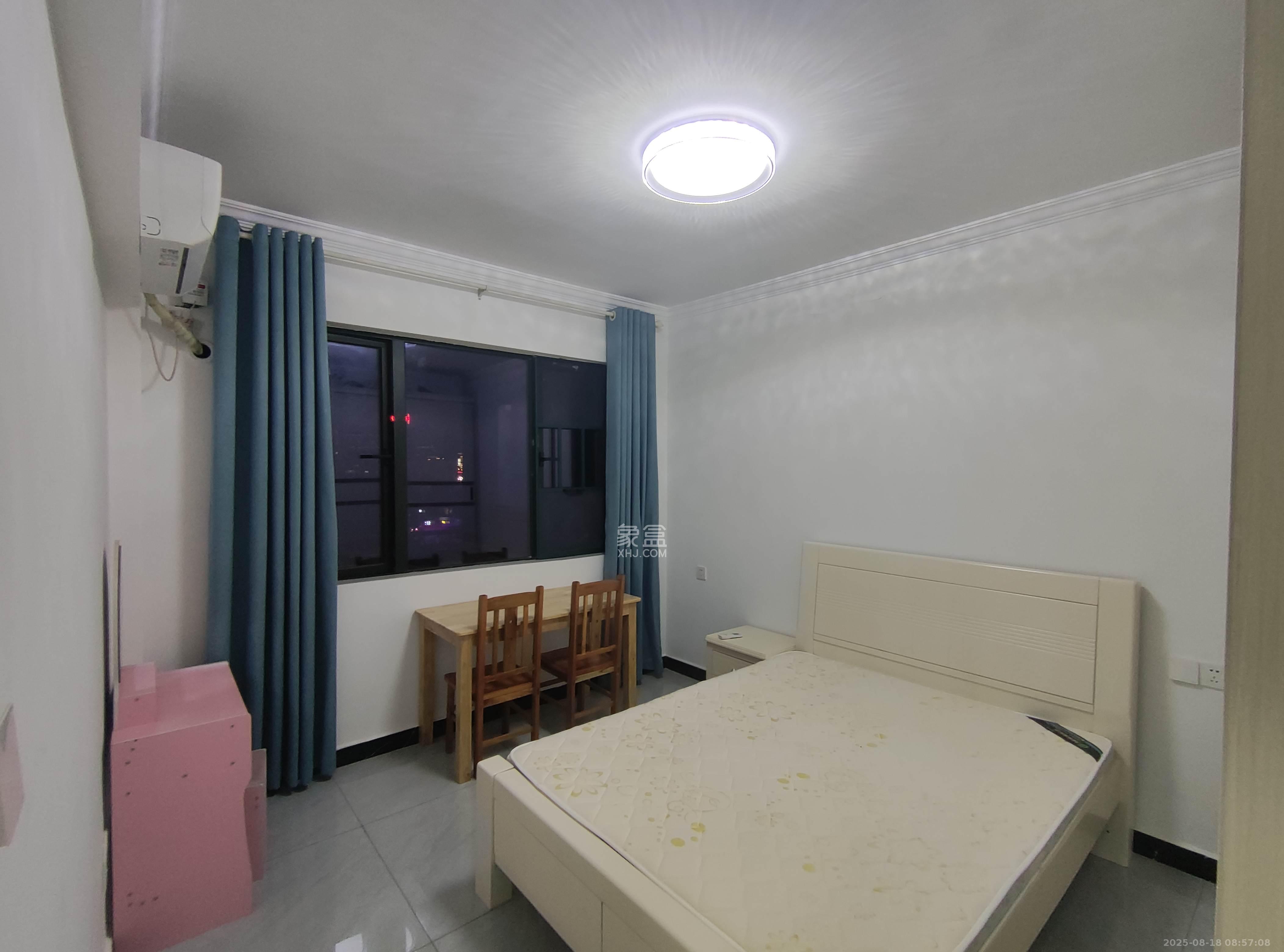 兴旺正佳广场(金石雅苑) 1室1厅1卫 900.0元/月 兴旺正佳广场(金石雅苑) 1室1厅1卫 900.0元/月室内图