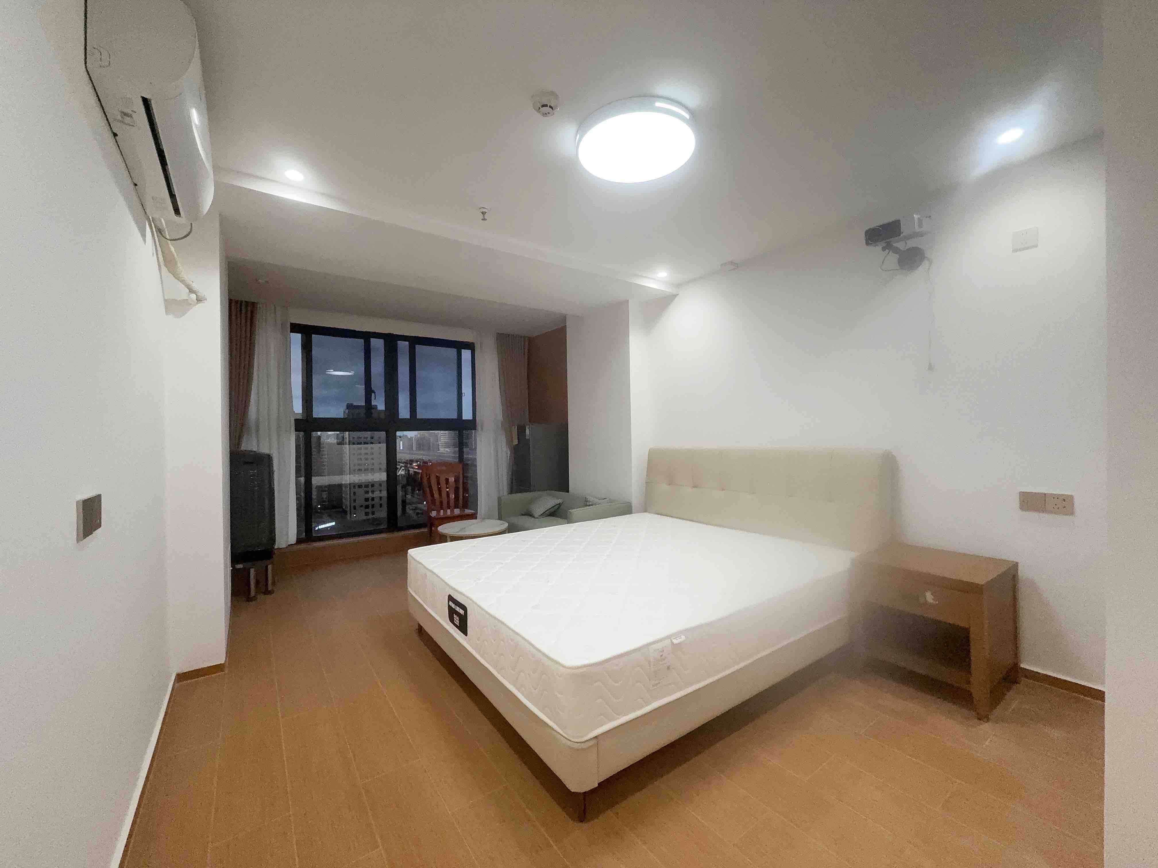 新城吾悦广场 1室0厅1卫 2000.0元/月 新城吾悦广场 1室0厅1卫 2000.0元/月室内图