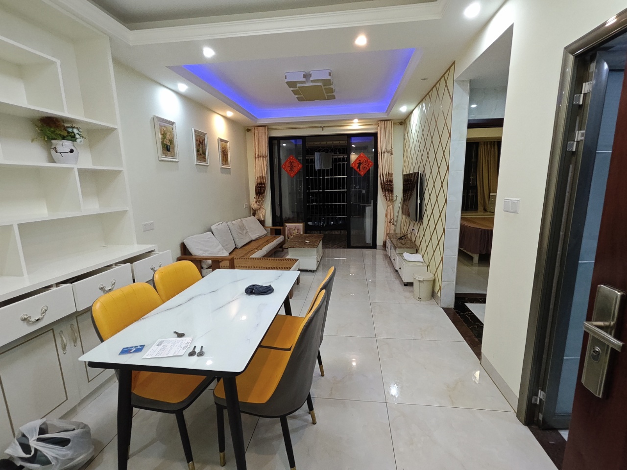 香江豪庭 1室1厅1卫 1500.00元/月 香江豪庭 1室1厅1卫 1500.00元/月室内图