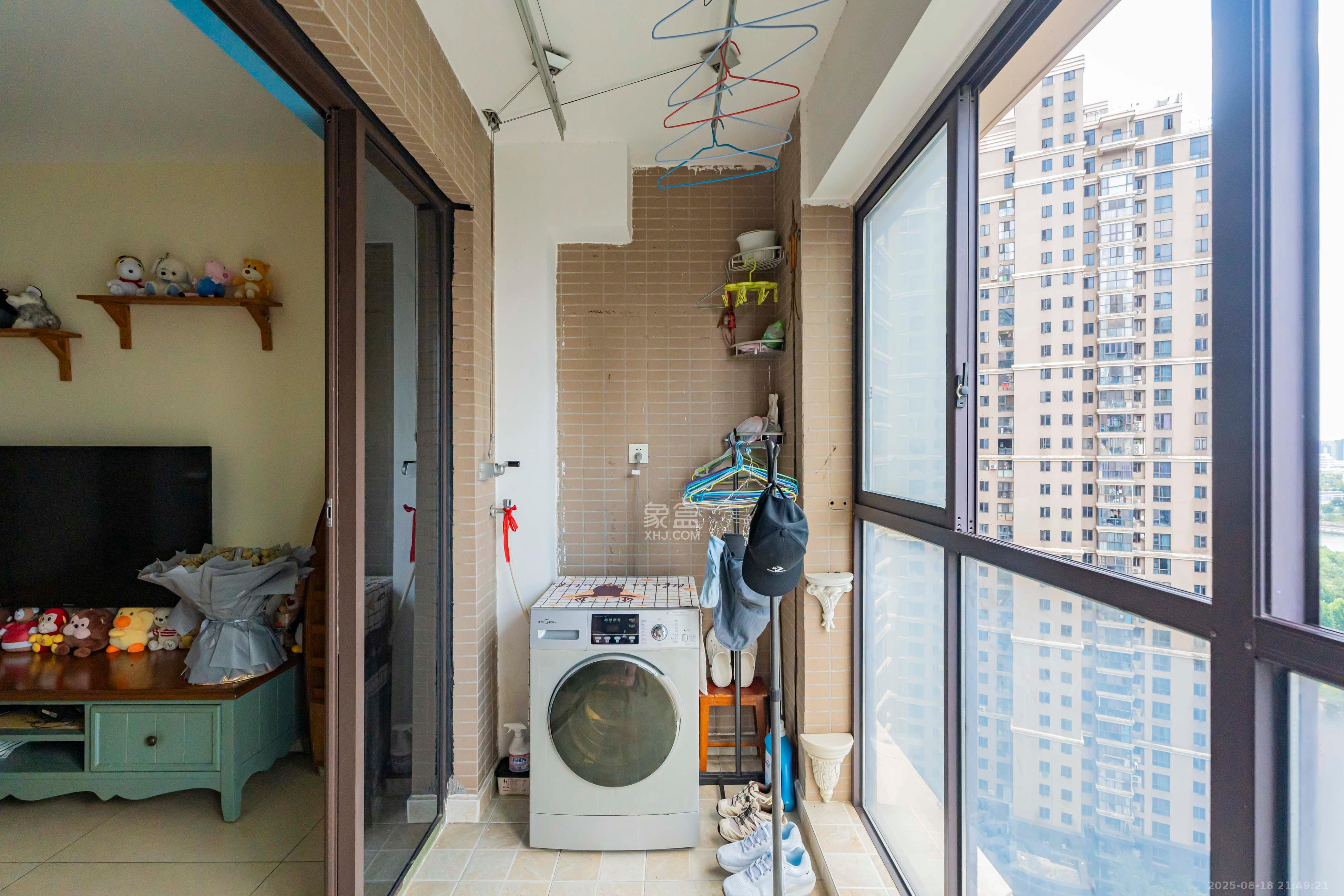 海洋半岛(月珑湾)  3室2厅1卫    89.0万 海洋半岛(月珑湾)  3室2厅1卫    89.0万阳台