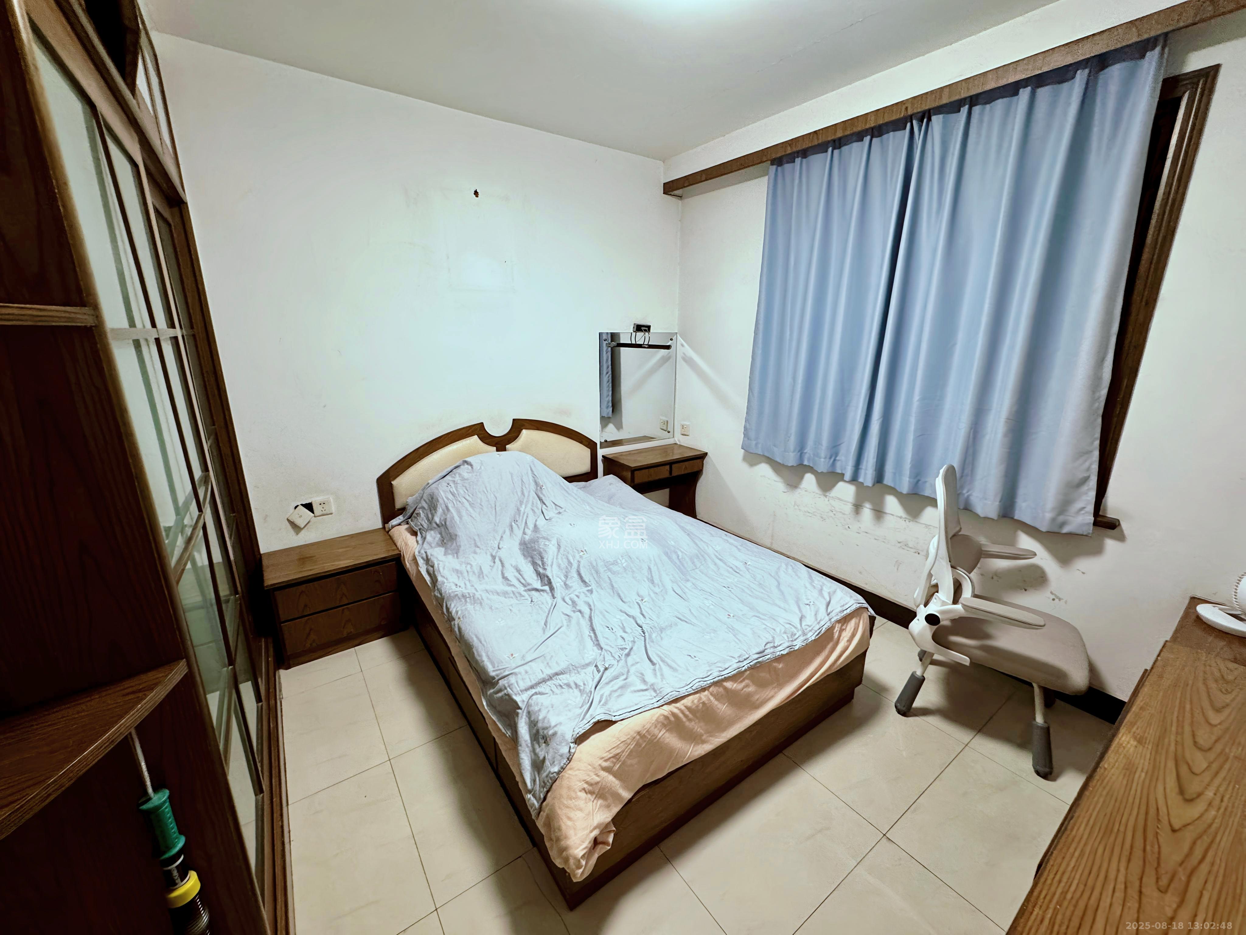 学院新村  2室1厅1卫    2700.0元/月 学院新村  2室1厅1卫    2700.0元/月室内图