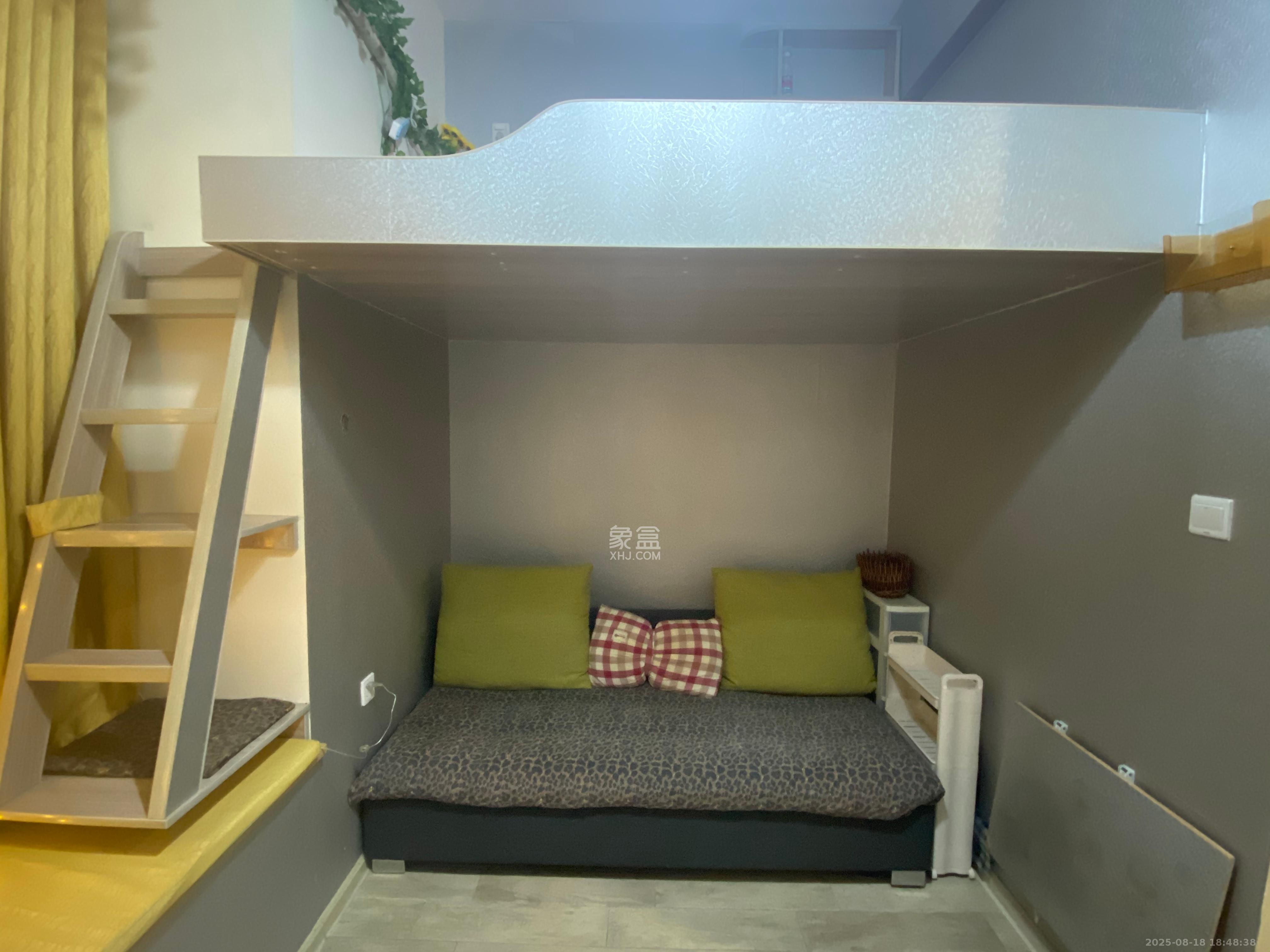 兰亭湾畔 1室1厅1卫 1100.0元/月 兰亭湾畔 1室1厅1卫 1100.0元/月室内图