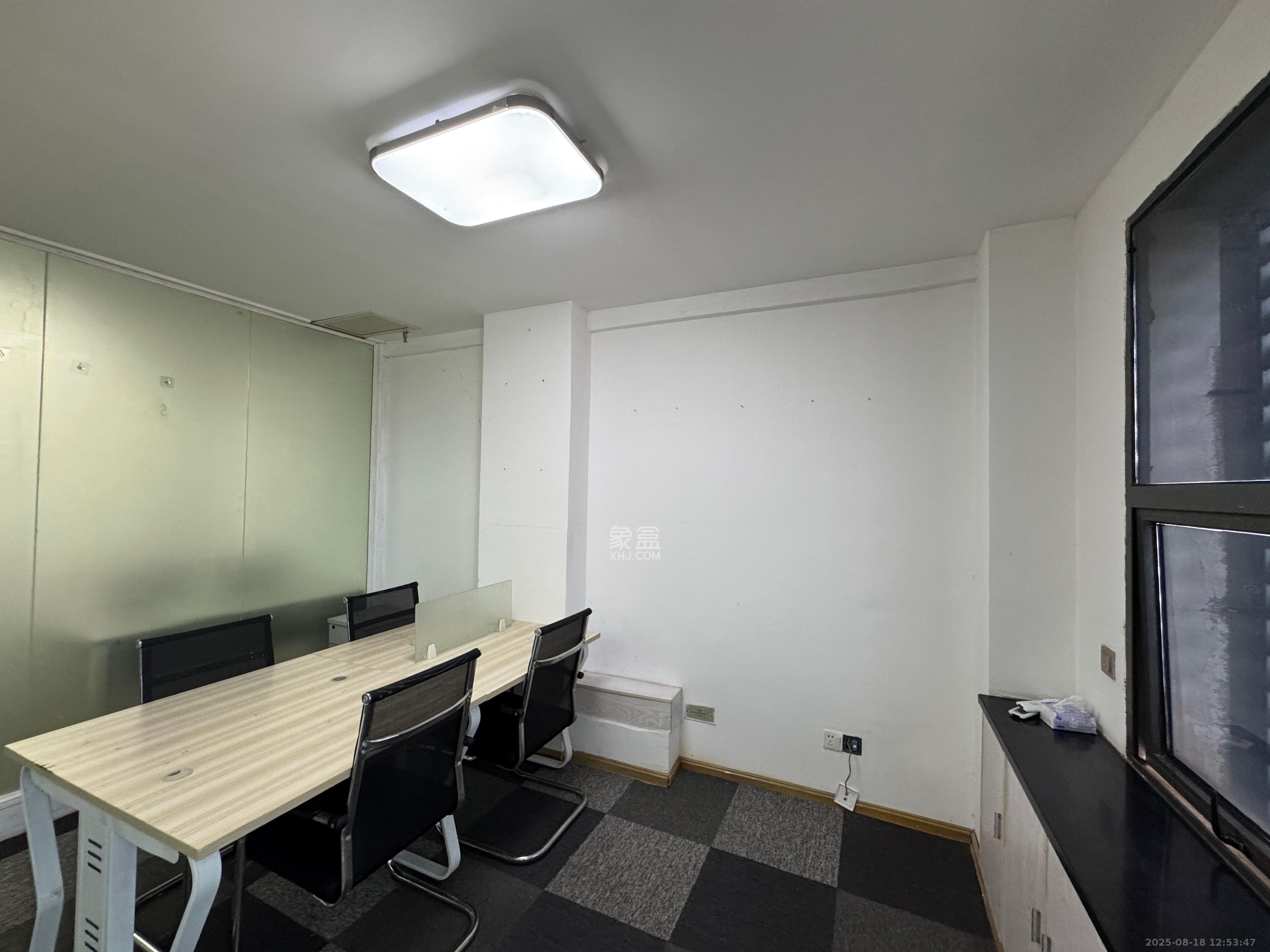 湘域相遇  2室1厅0卫    3400.0元/月 湘域相遇  2室1厅0卫    3400.0元/月室内图