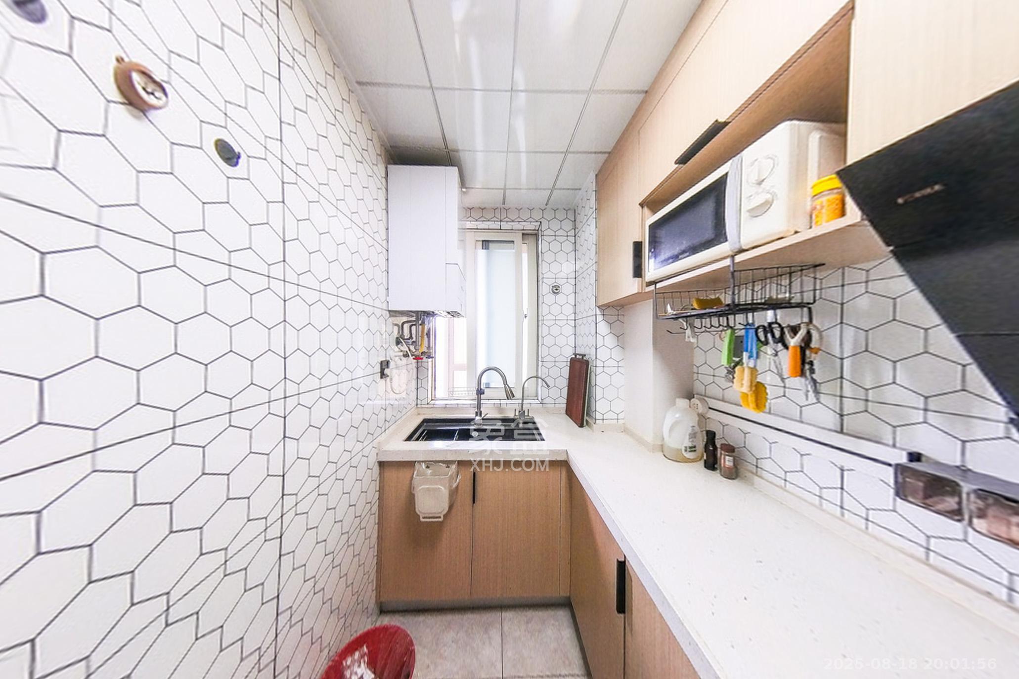 北辰三角洲E7区  4室2厅2卫    175.0万 北辰三角洲E7区  4室2厅2卫    175.0万厨房