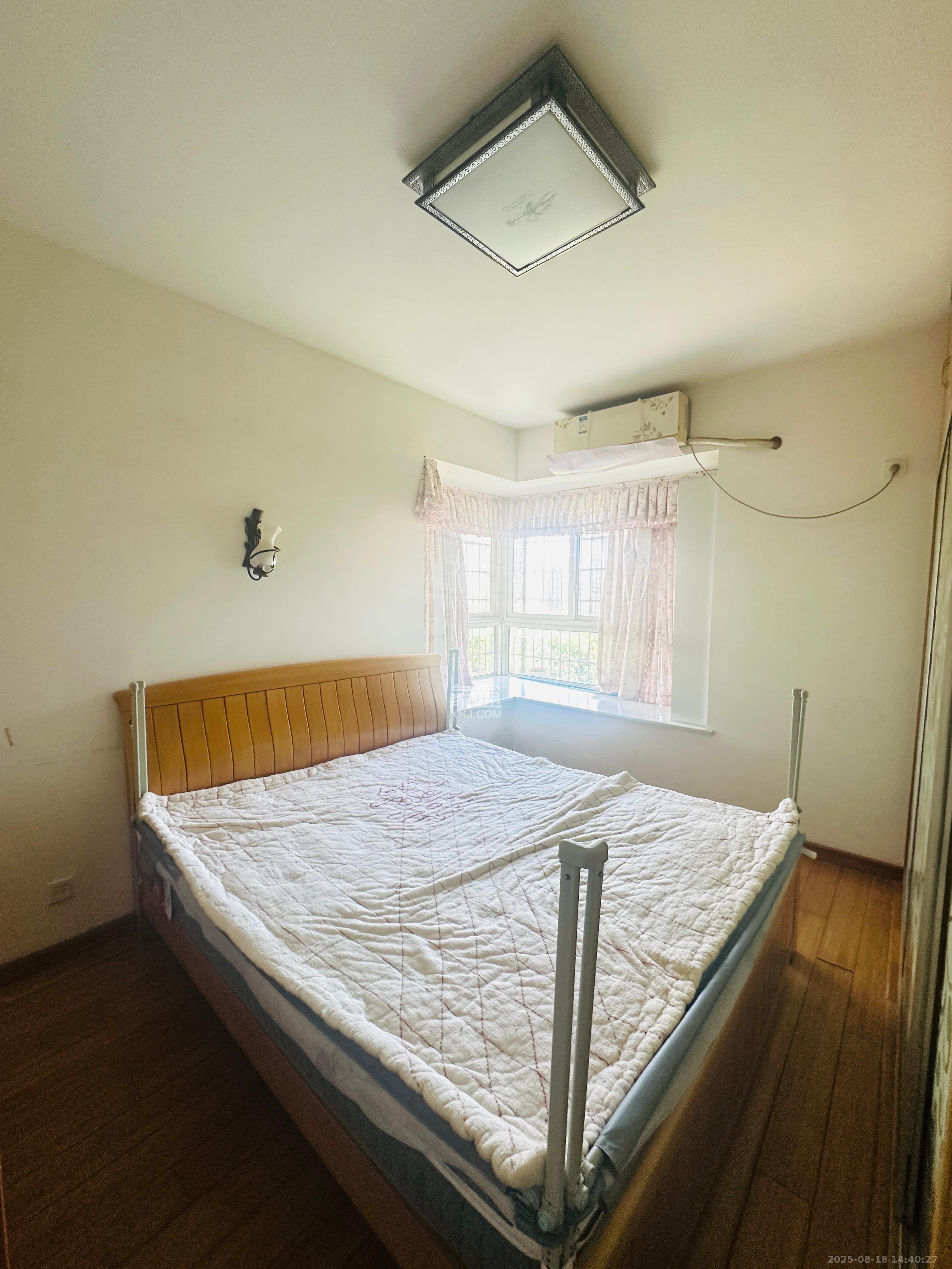 东门尚苑  3室2厅1卫   1800.00元/月室内图
