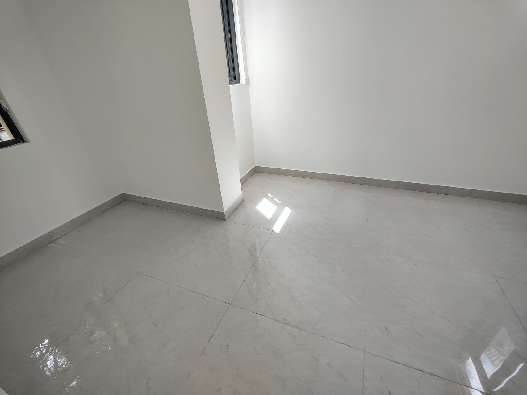 万花坊铂金公馆别墅 5室2厅4卫 16000.0元/月 万花坊铂金公馆别墅 5室2厅4卫 16000.0元/月小区图