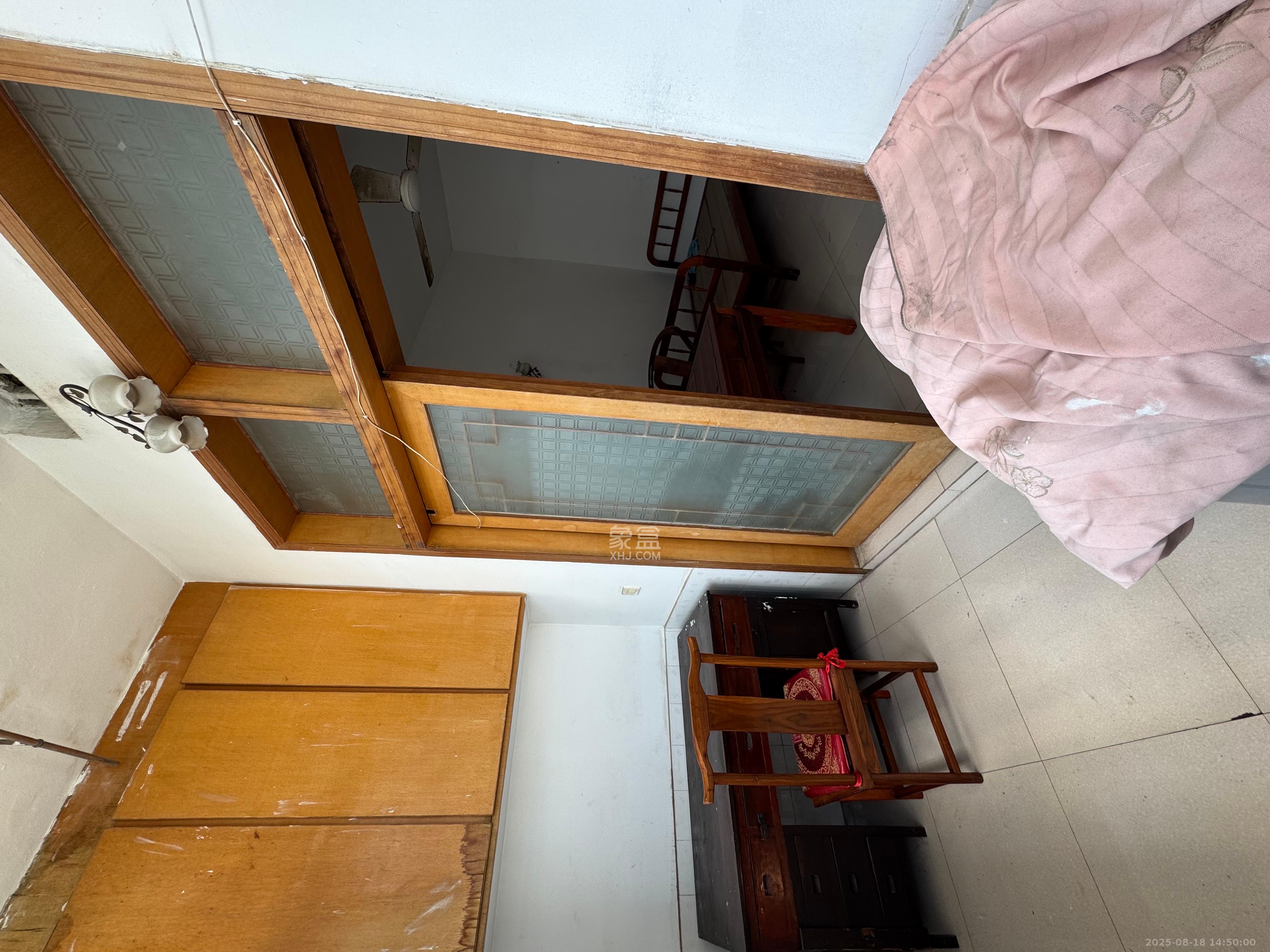 中南村(一二三村) 2室1厅0卫 800.0元/月 中南村(一二三村) 2室1厅0卫 800.0元/月室内图