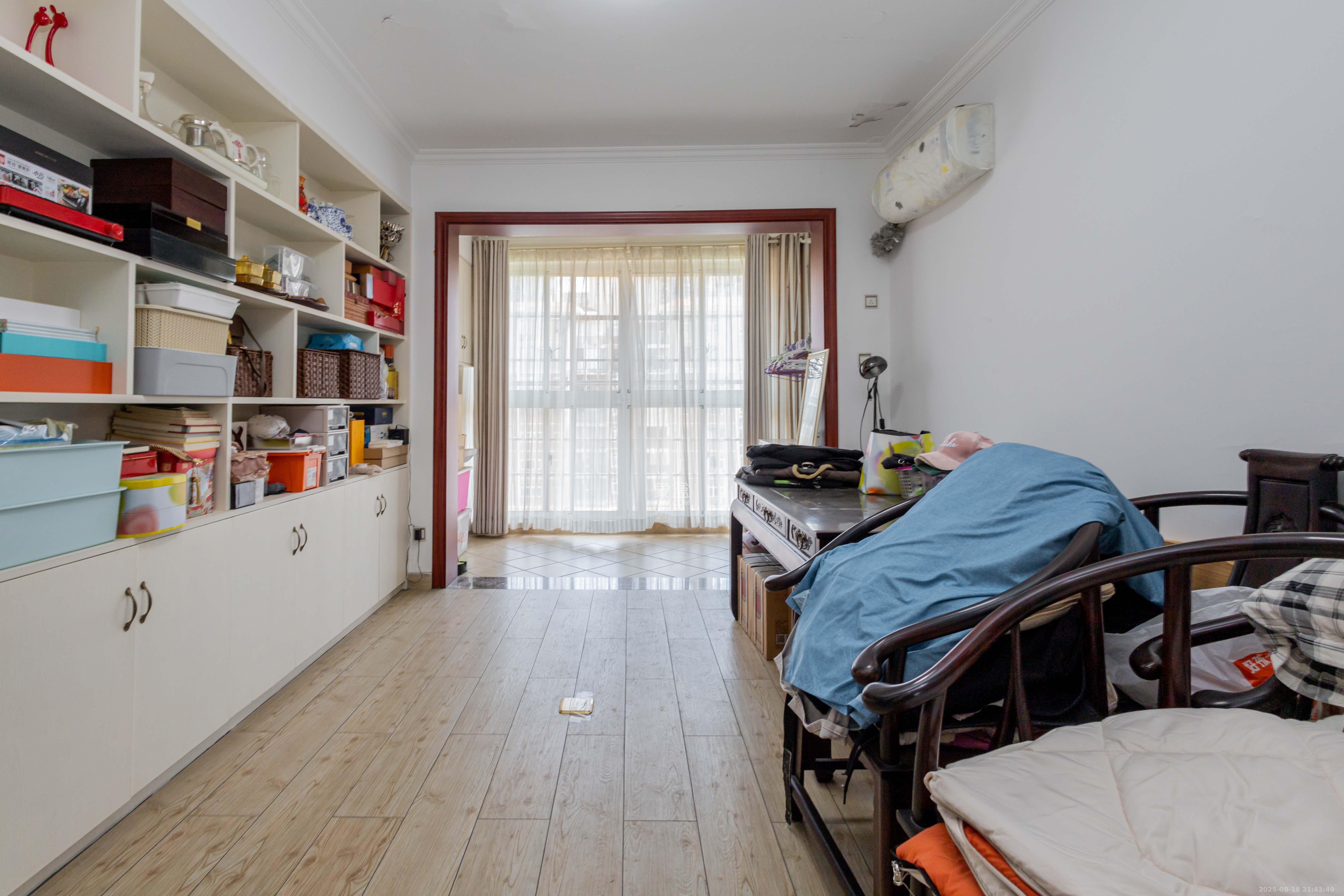 嘉盛和园  4室2厅2卫    142.0万 嘉盛和园  4室2厅2卫    142.0万卧室