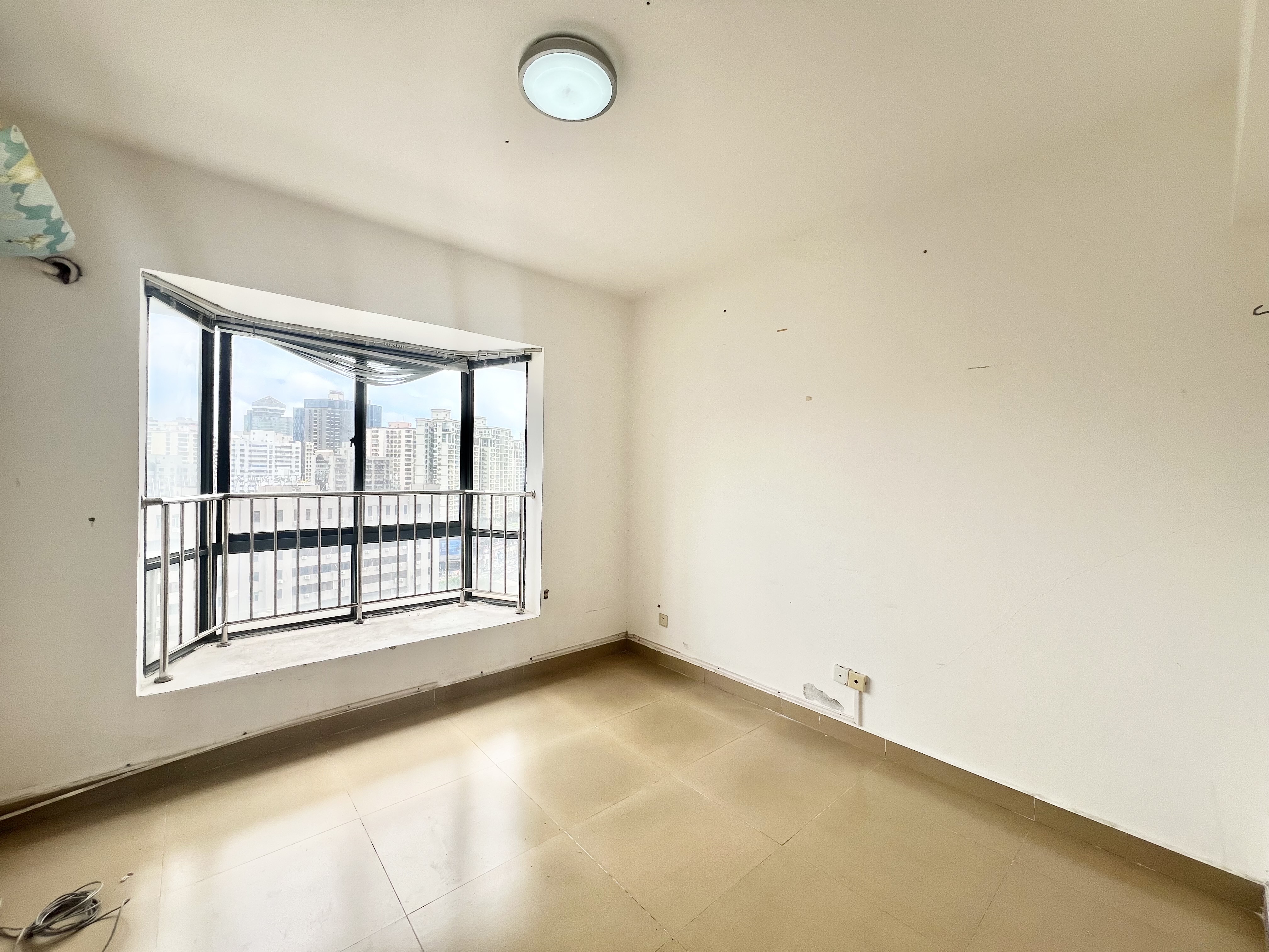 金海广场 4室2厅2卫 4000.0元/月 金海广场 4室2厅2卫 4000.0元/月室内图