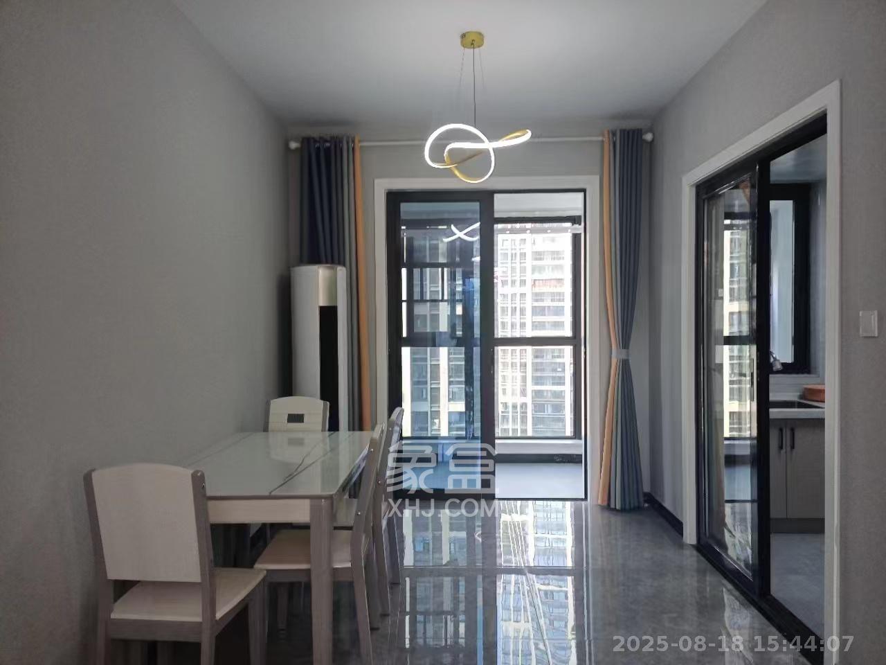 明昇壹城(明昇时代广场)二期  3室2厅2卫    3600.0元/月 明昇壹城(明昇时代广场)二期  3室2厅2卫    3600.0元/月室内图