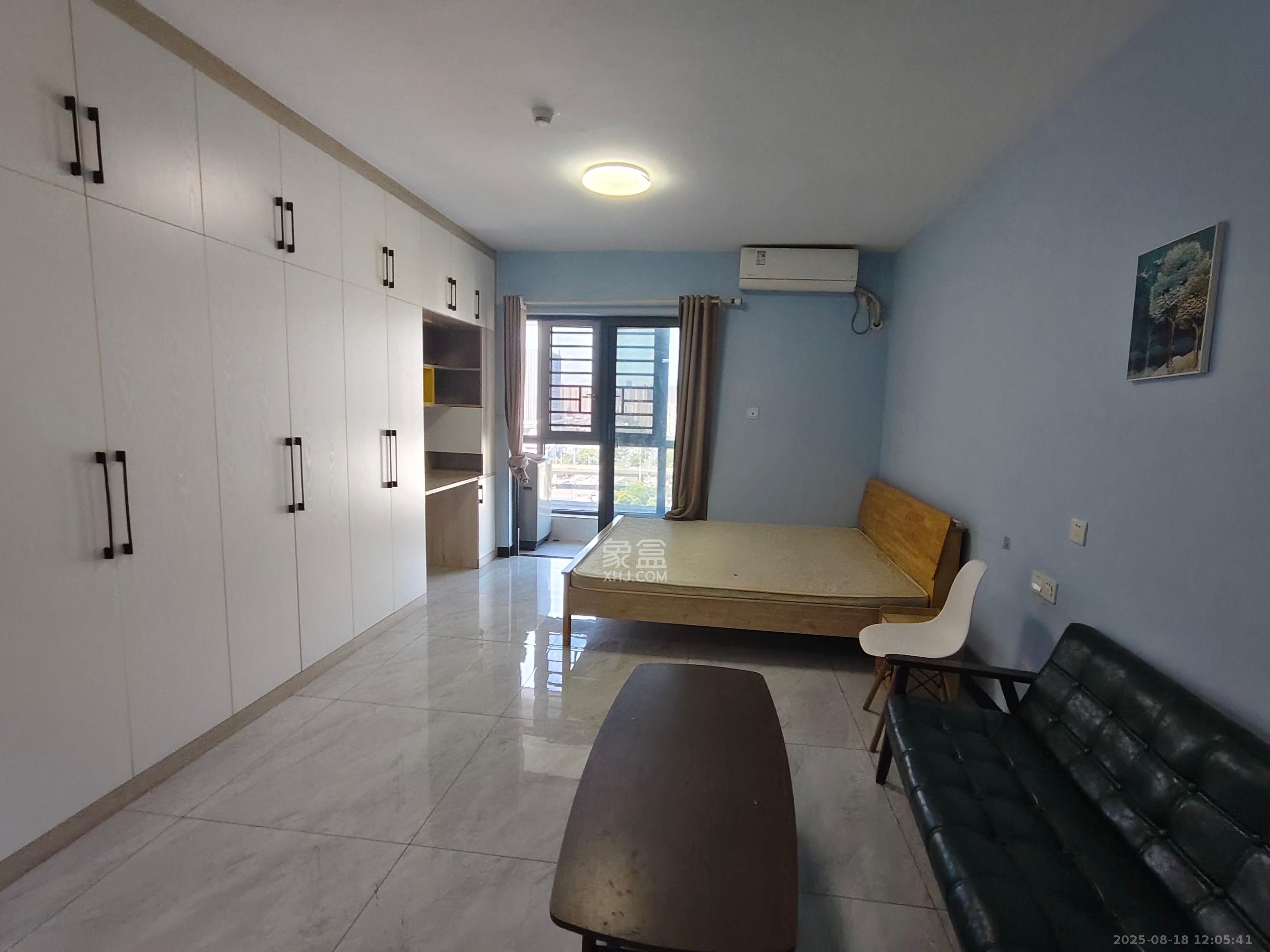 美林美寓  1室1厅1卫    1800.0元/月 美林美寓  1室1厅1卫    1800.0元/月室内图