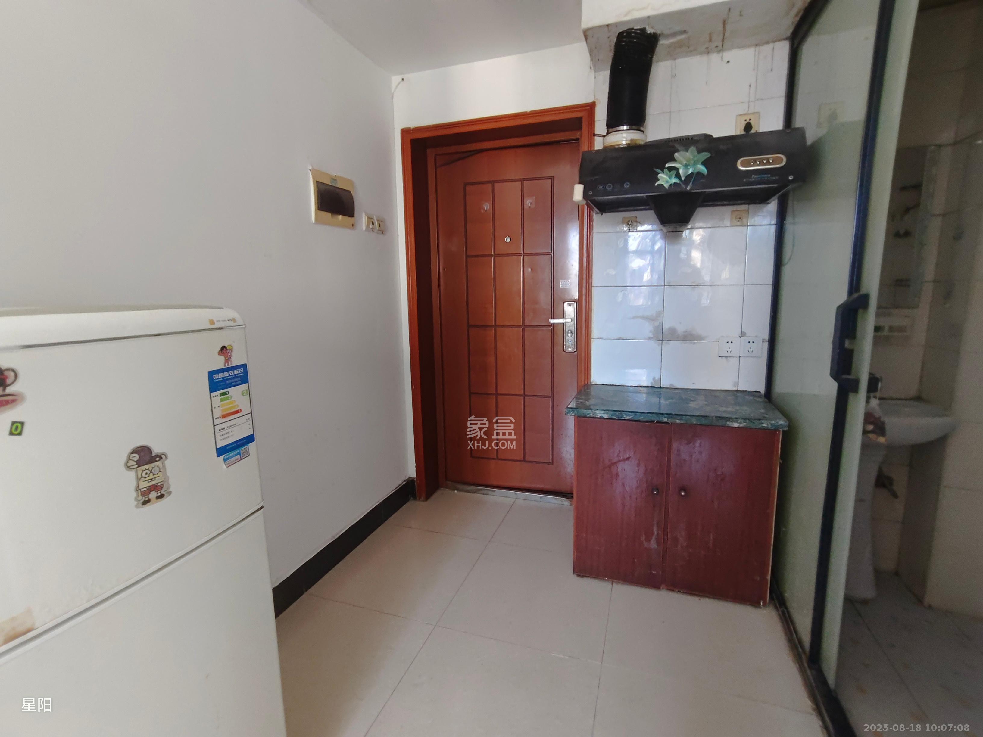 中山大厦（广阔大厦）  1室1厅1卫    1400.0元/月室内图