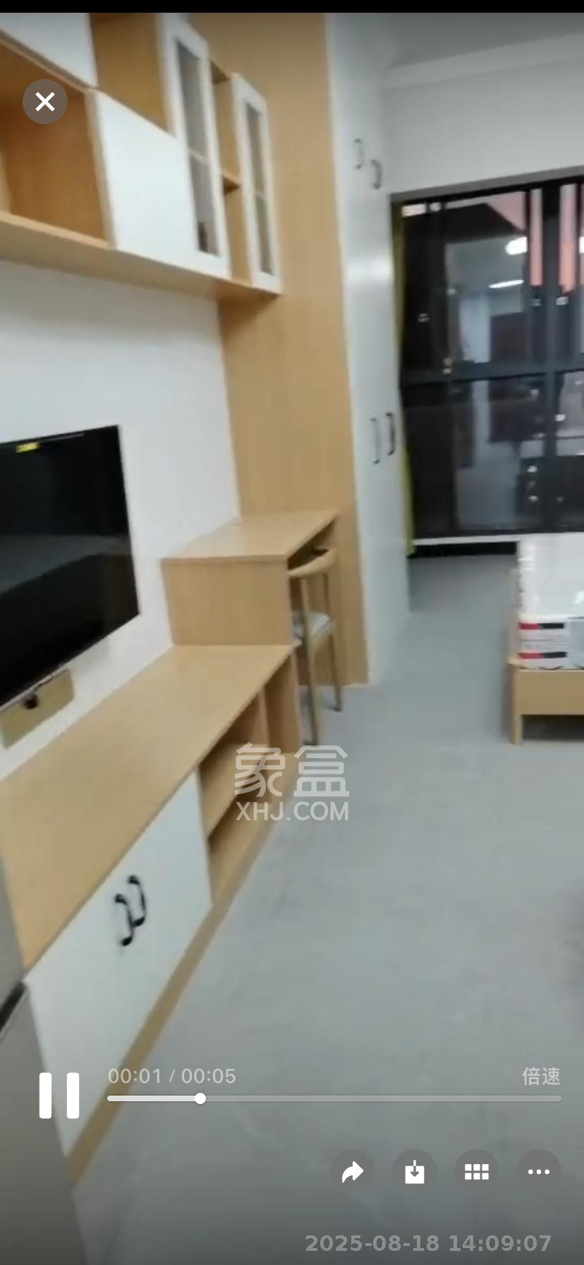 钱隆世家  1室1厅1卫   1400.00元/月室内图