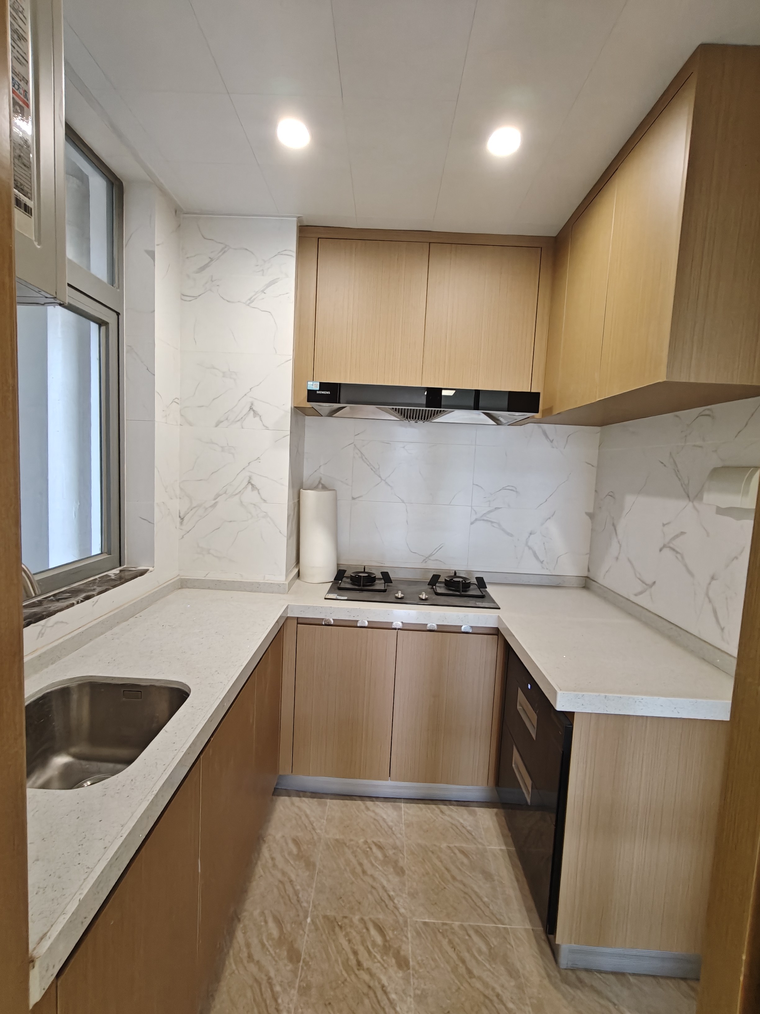 观澜湖新城 3室2厅2卫 150.0万 观澜湖新城 3室2厅2卫 150.0万厨房