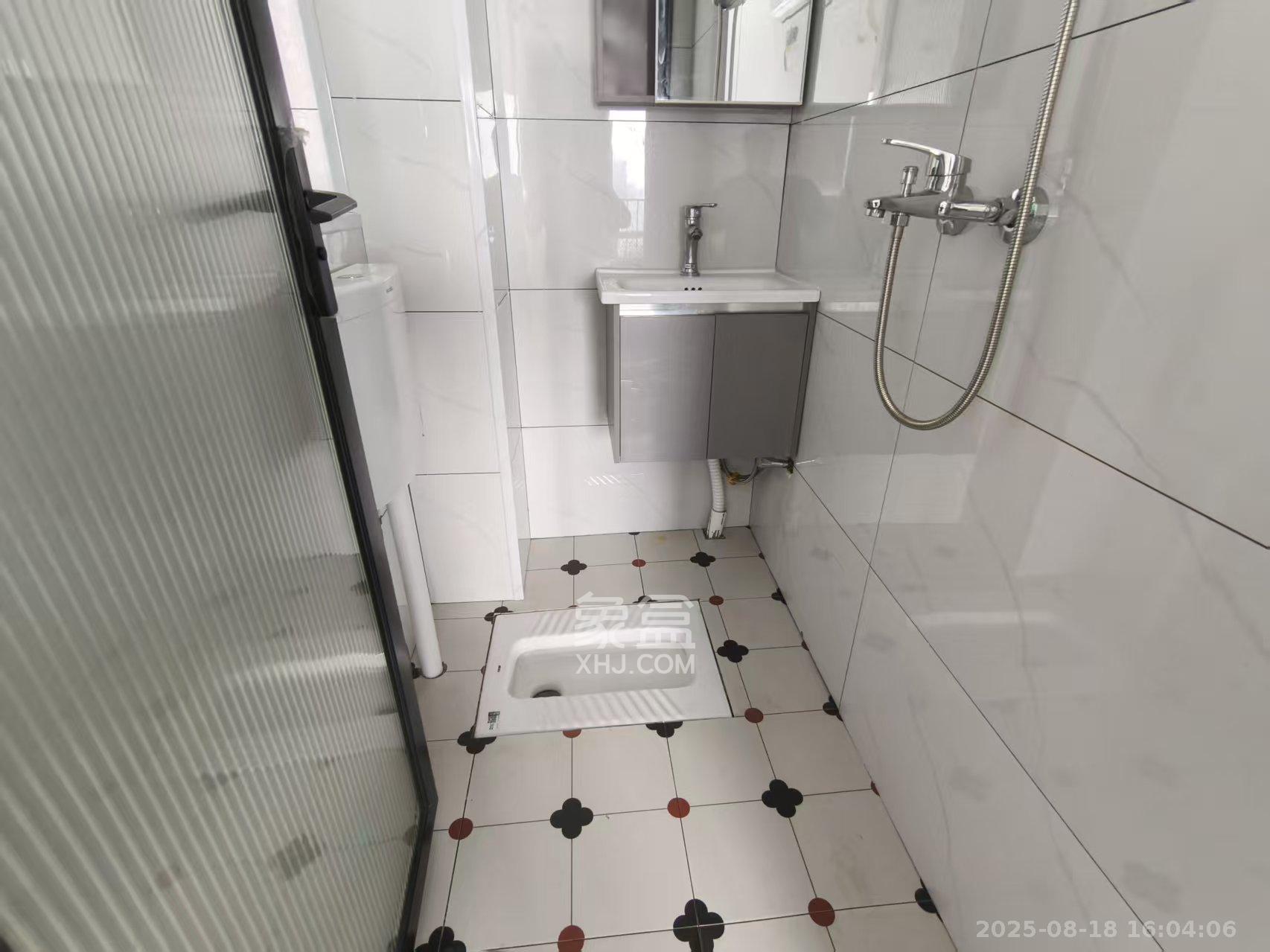 欧陆经典  2室2厅2卫    3700.0元/月 欧陆经典  2室2厅2卫    3700.0元/月室内图