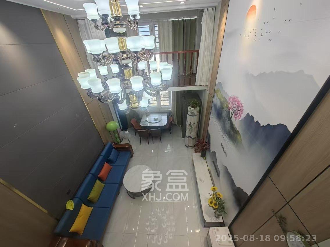 鼎丰前城  5室2厅2卫   4500.00元/月室内图