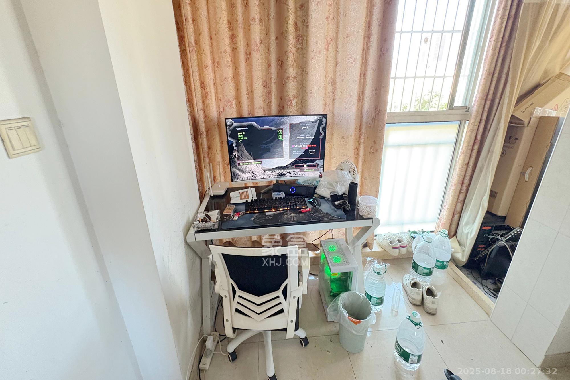 南铁佳苑  2室2厅1卫    68.88万阳台