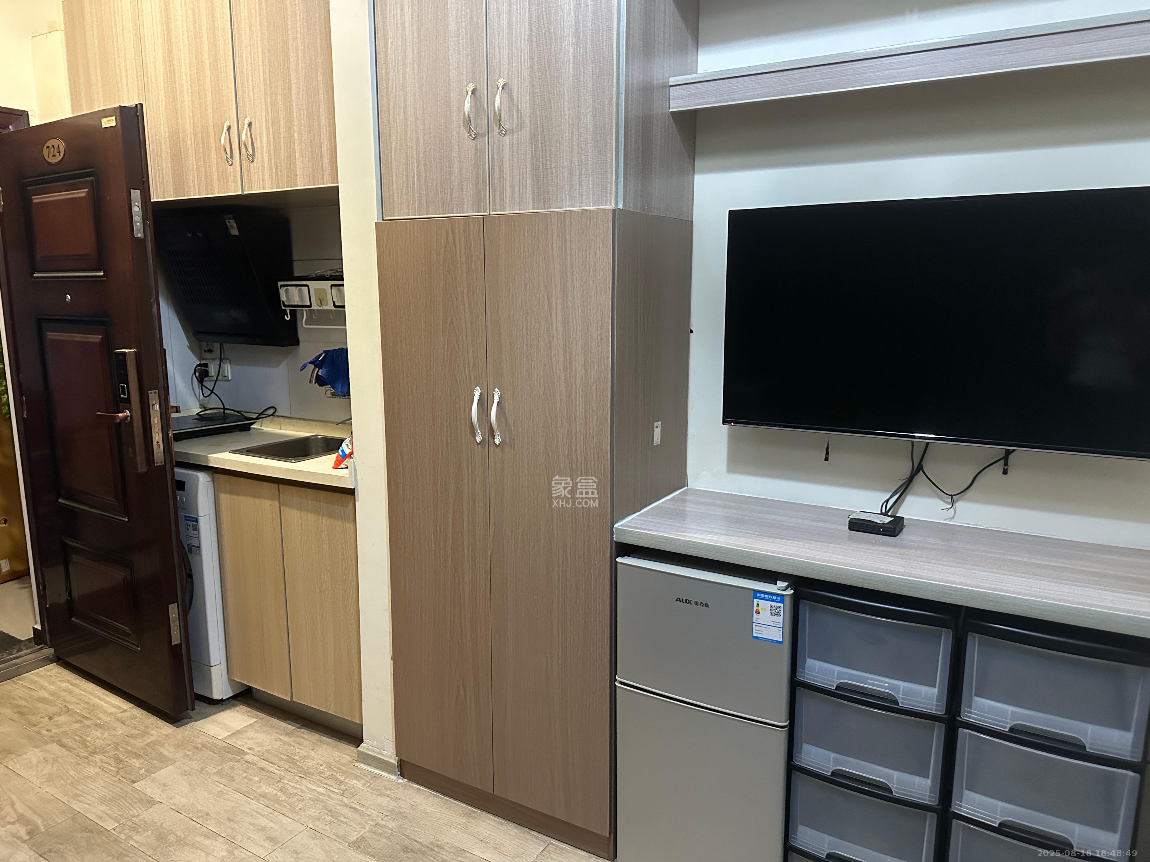 兰亭湾畔 1室1厅1卫 1100.0元/月 兰亭湾畔 1室1厅1卫 1100.0元/月室内图