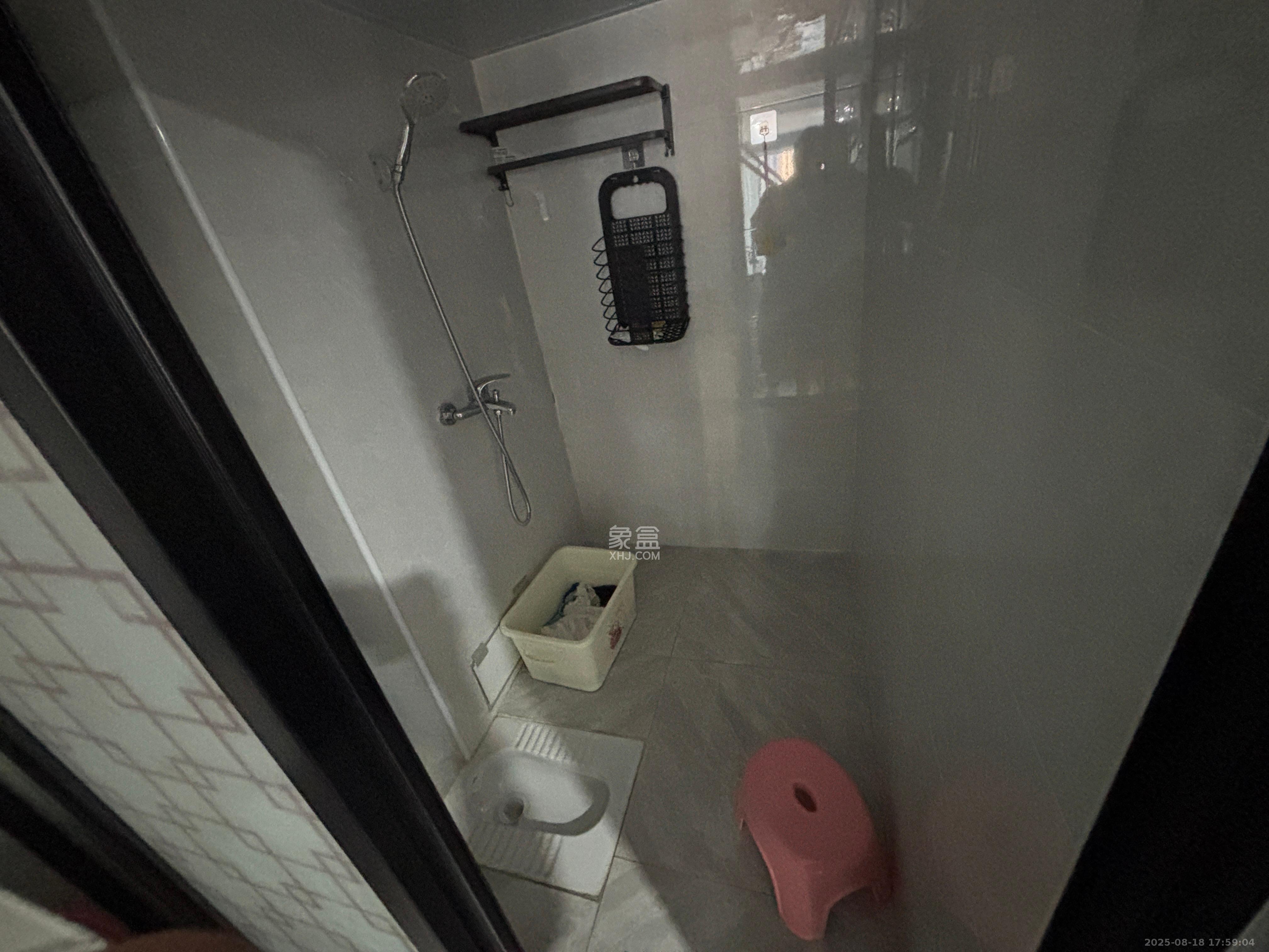 中国铁建梅溪青秀三期 2室1厅1卫 2500.0元/月 中国铁建梅溪青秀三期 2室1厅1卫 2500.0元/月室内图