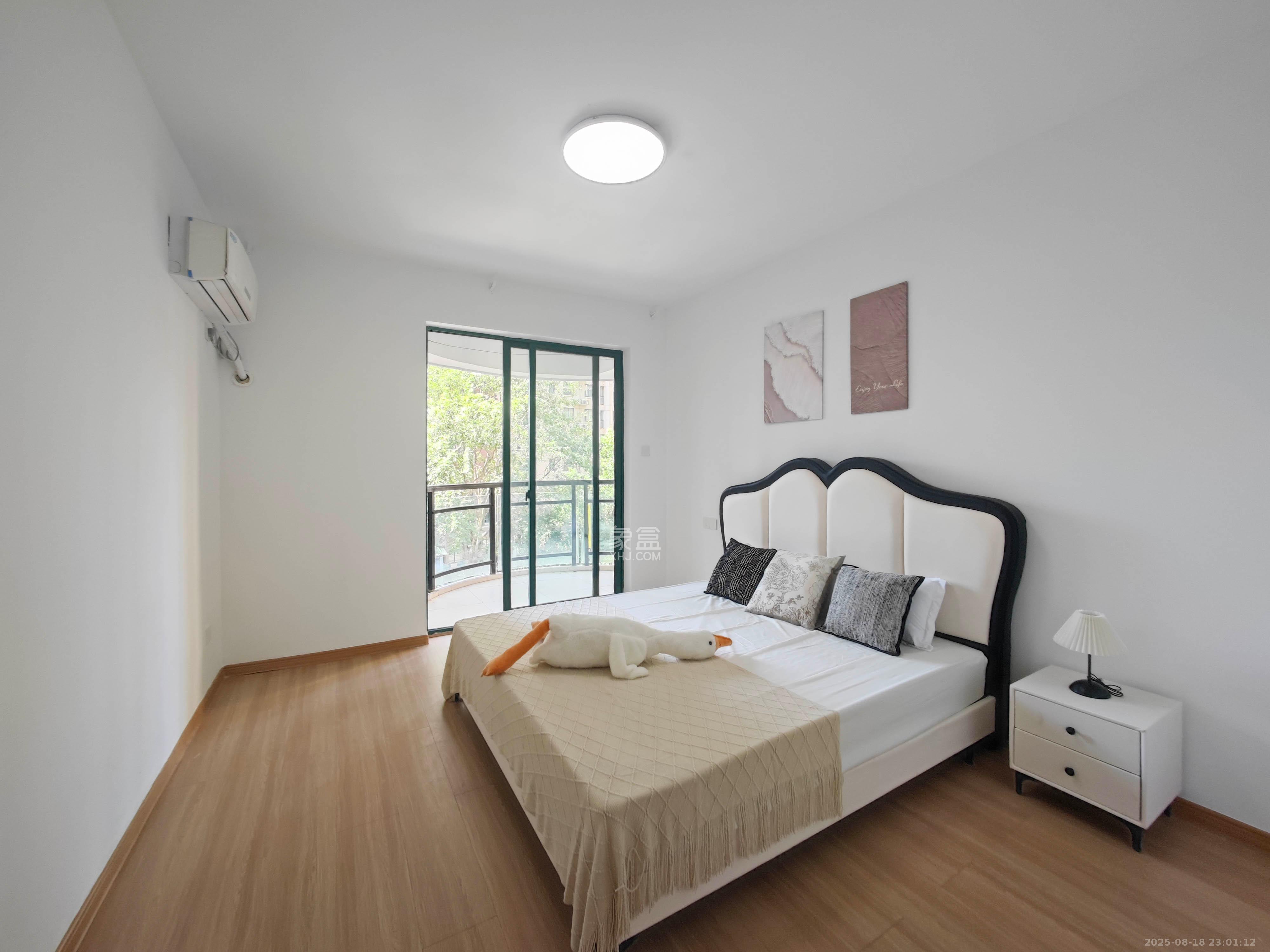 华盛世纪新城  4室1厅2卫    96.0万 华盛世纪新城  4室1厅2卫    96.0万卧室