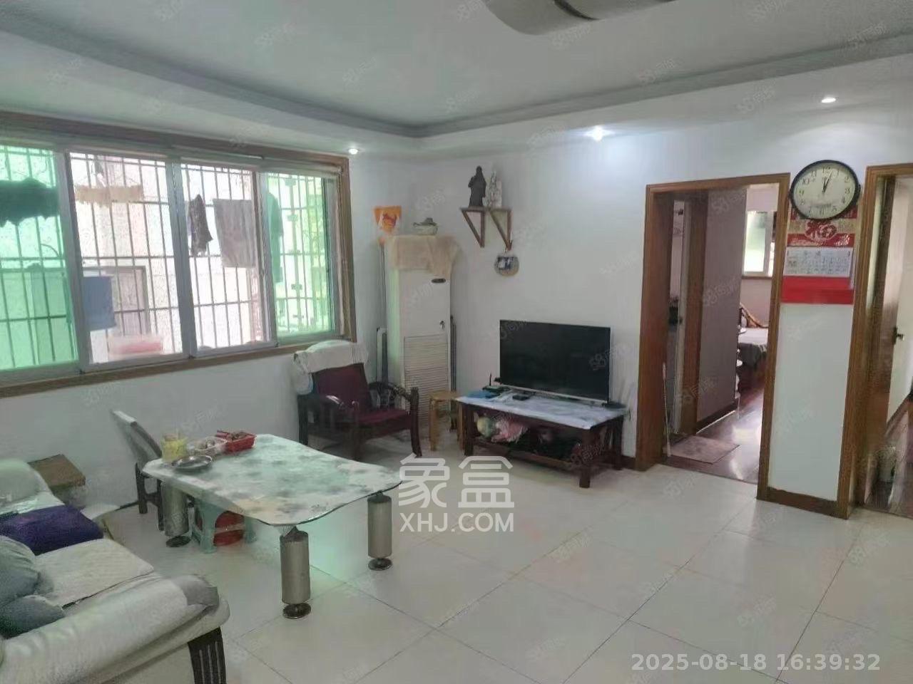 南建公寓 1室0厅0卫 2000.0元/月 南建公寓 1室0厅0卫 2000.0元/月室内图