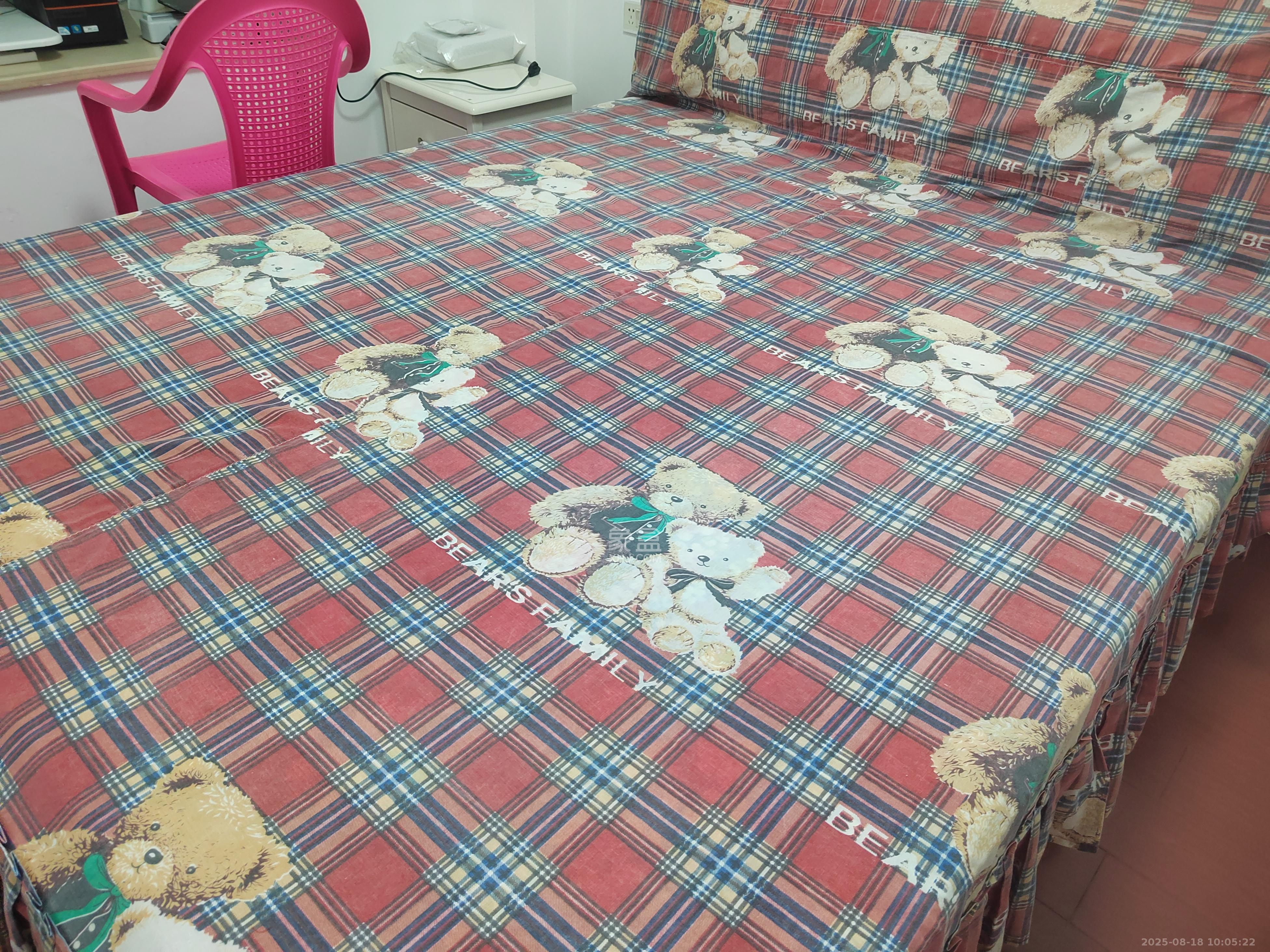 鄱阳小区  3室2厅2卫    2000.0元/月室内图