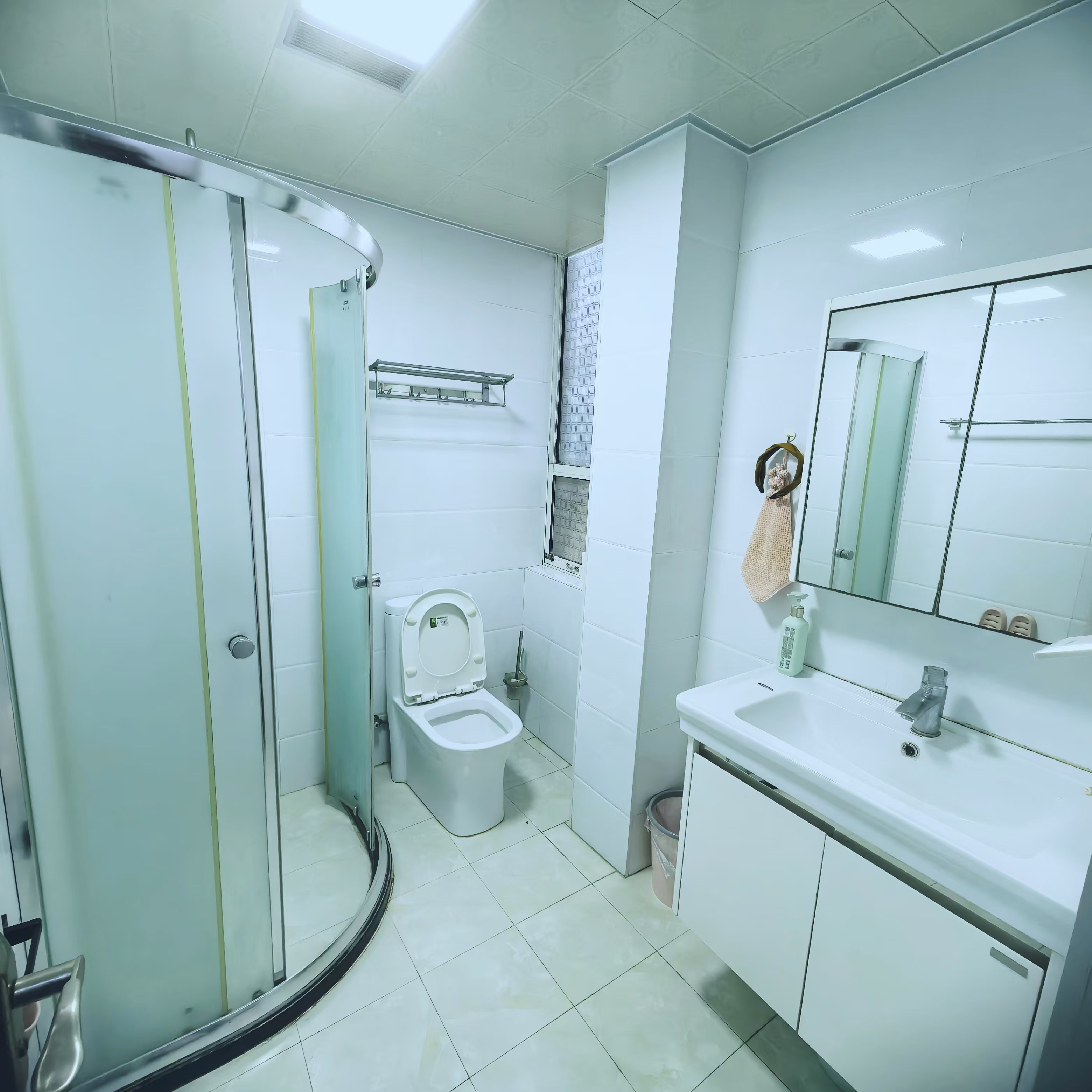 卧龙港  3室2厅2卫    65.5万 卧龙港  3室2厅2卫    65.5万室内图