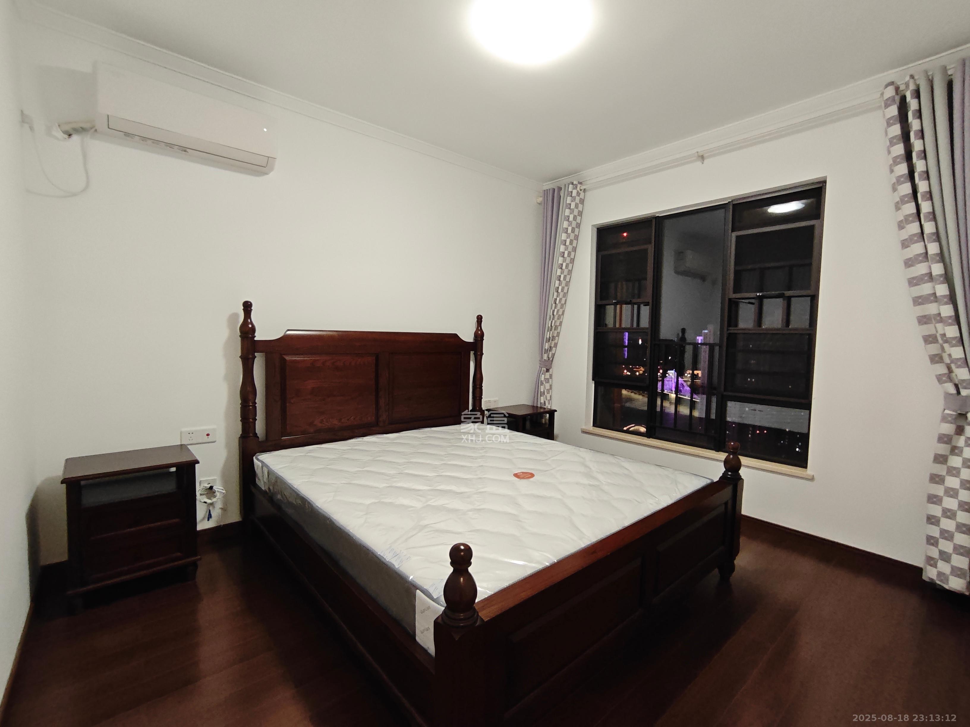 万科里金域国际  3室2厅2卫    3400.0元/月 万科里金域国际  3室2厅2卫    3400.0元/月