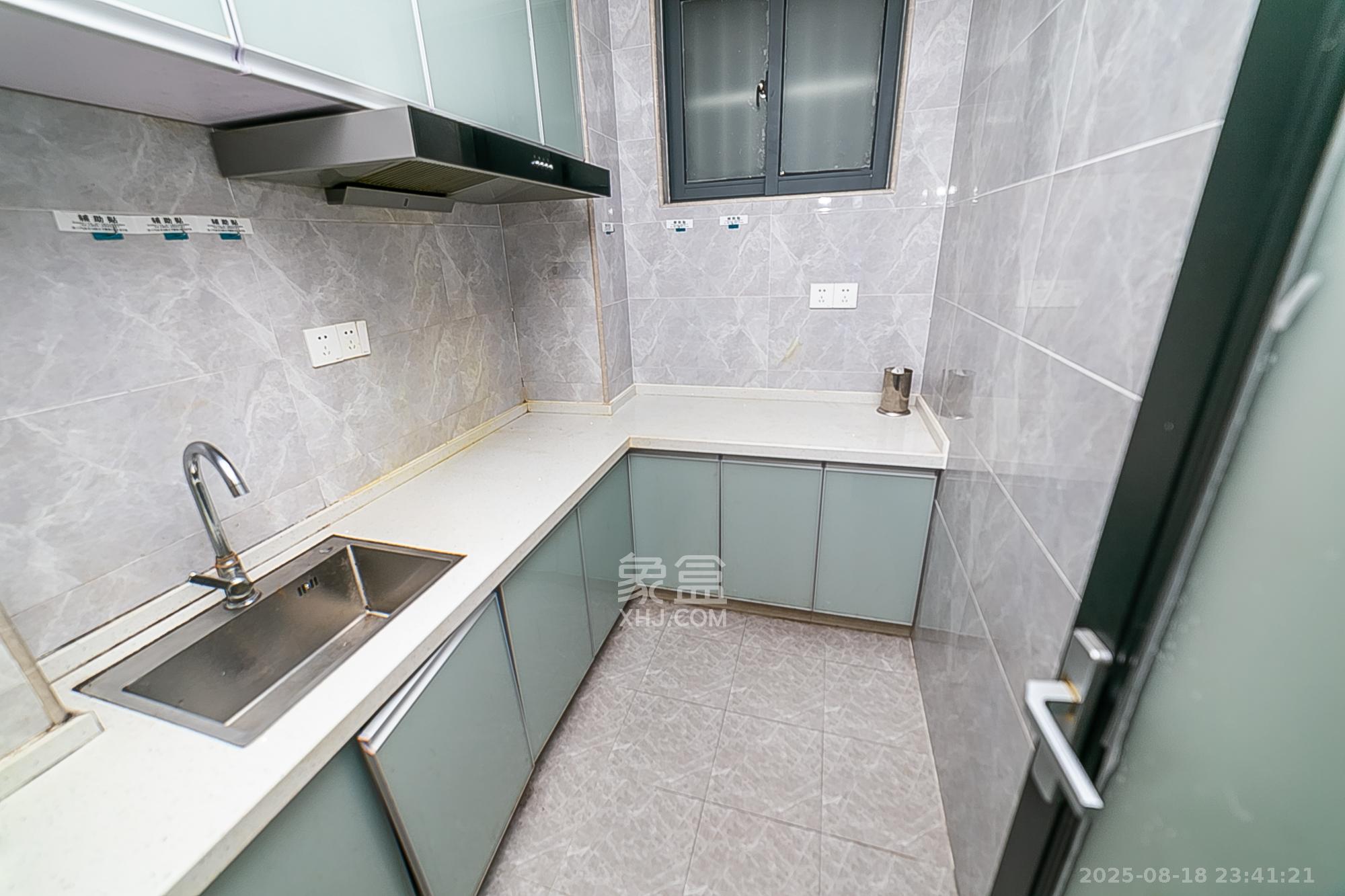 剑桥名门  2室1厅1卫    56.0万 剑桥名门  2室1厅1卫    56.0万其他