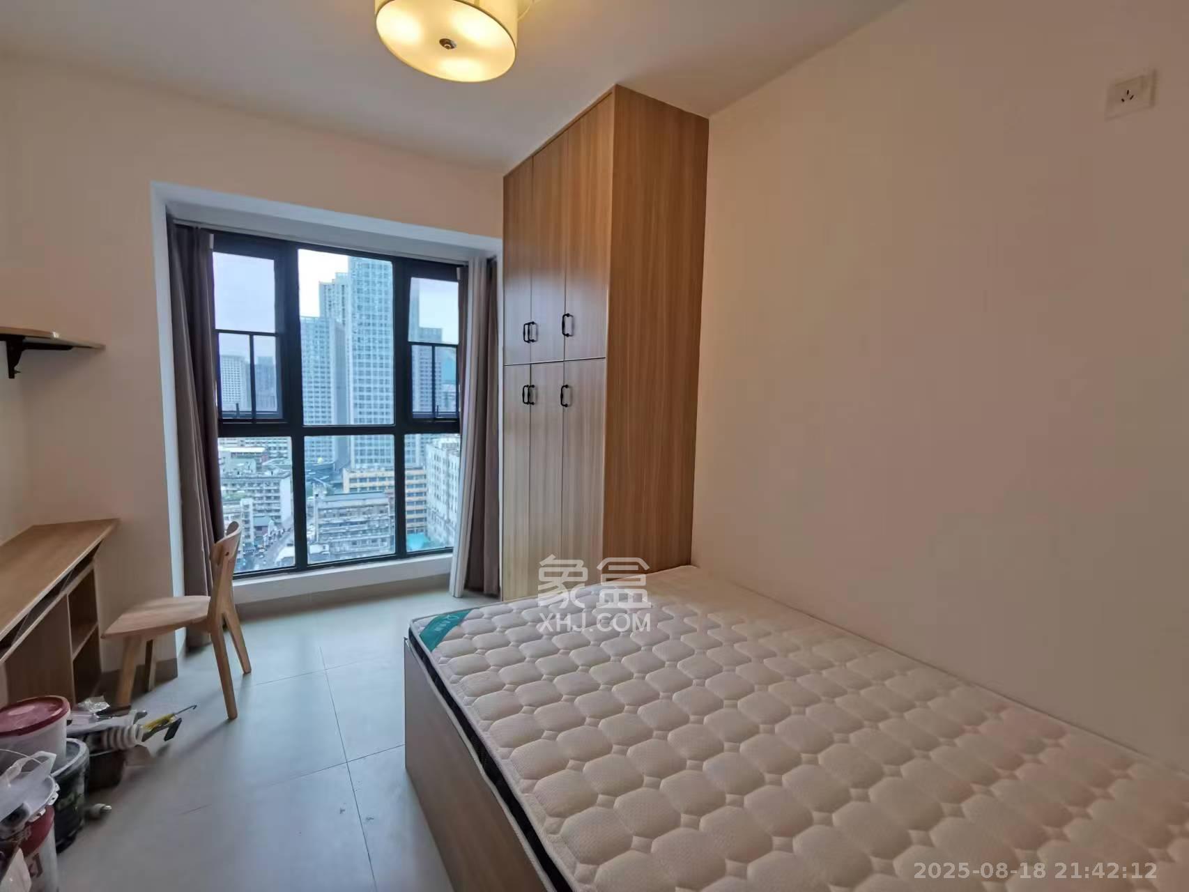 中天广场  2室1厅1卫    2600.0元/月 中天广场  2室1厅1卫    2600.0元/月室内图