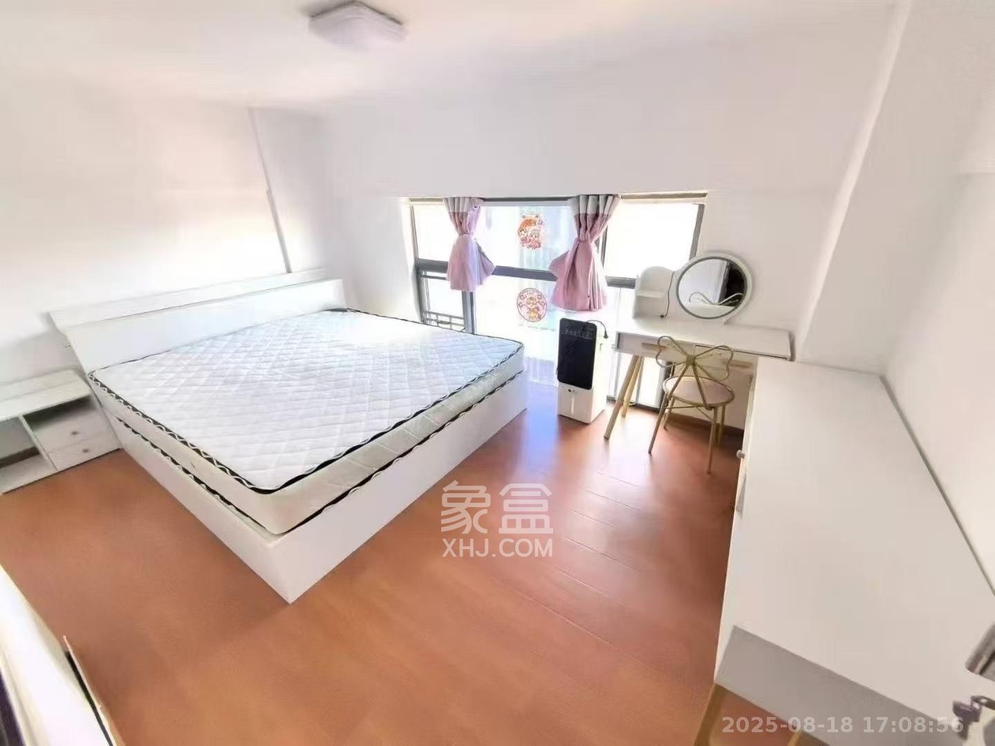 荣盛花语书苑  2室0厅0卫    2400.0元/月 荣盛花语书苑  2室0厅0卫    2400.0元/月室内图