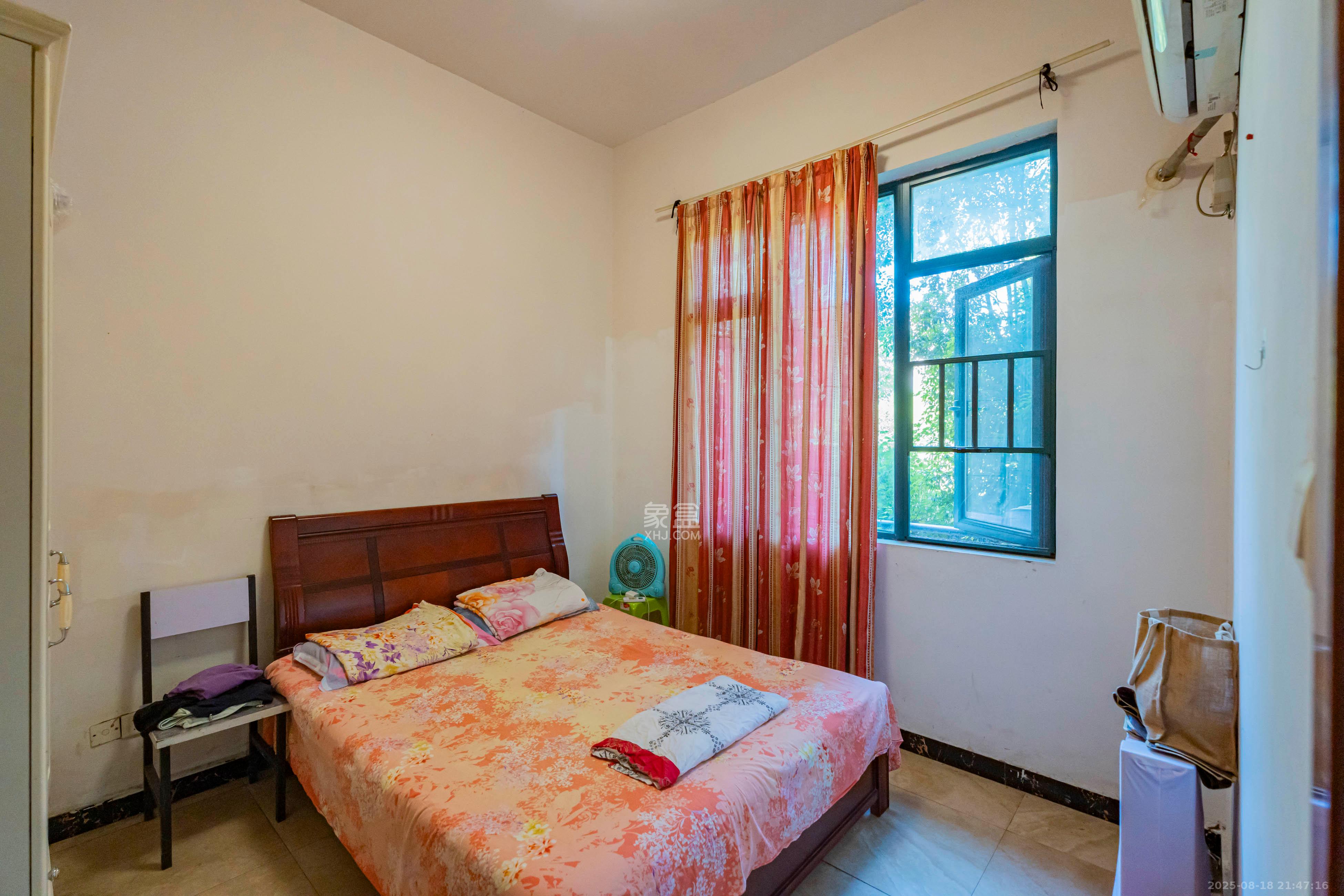 恒大雅苑 4室2厅2卫 108.0万 恒大雅苑 4室2厅2卫 108.0万卧室