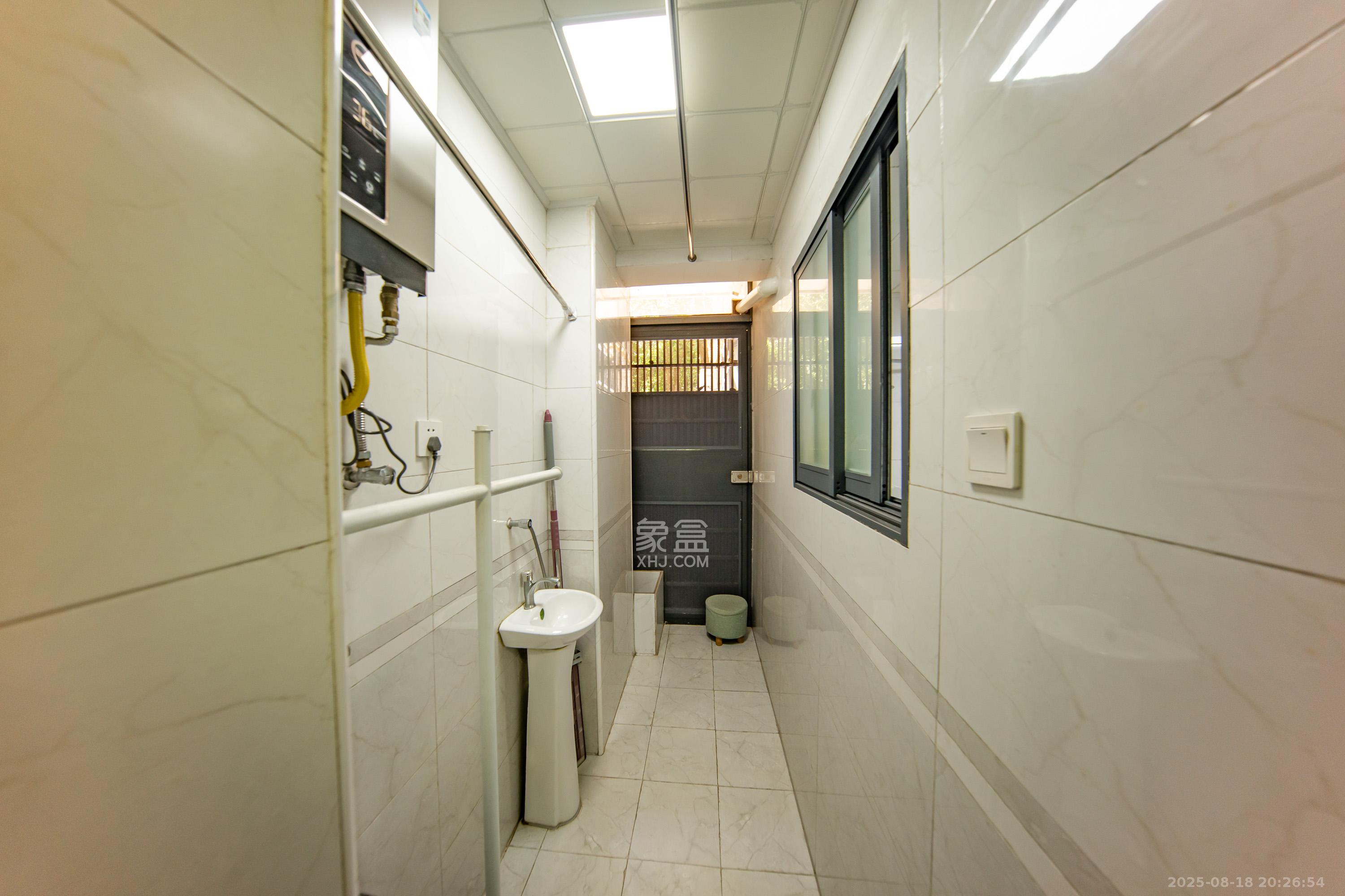 云栖谷 2室2厅1卫 53.8万 云栖谷 2室2厅1卫 53.8万阳台