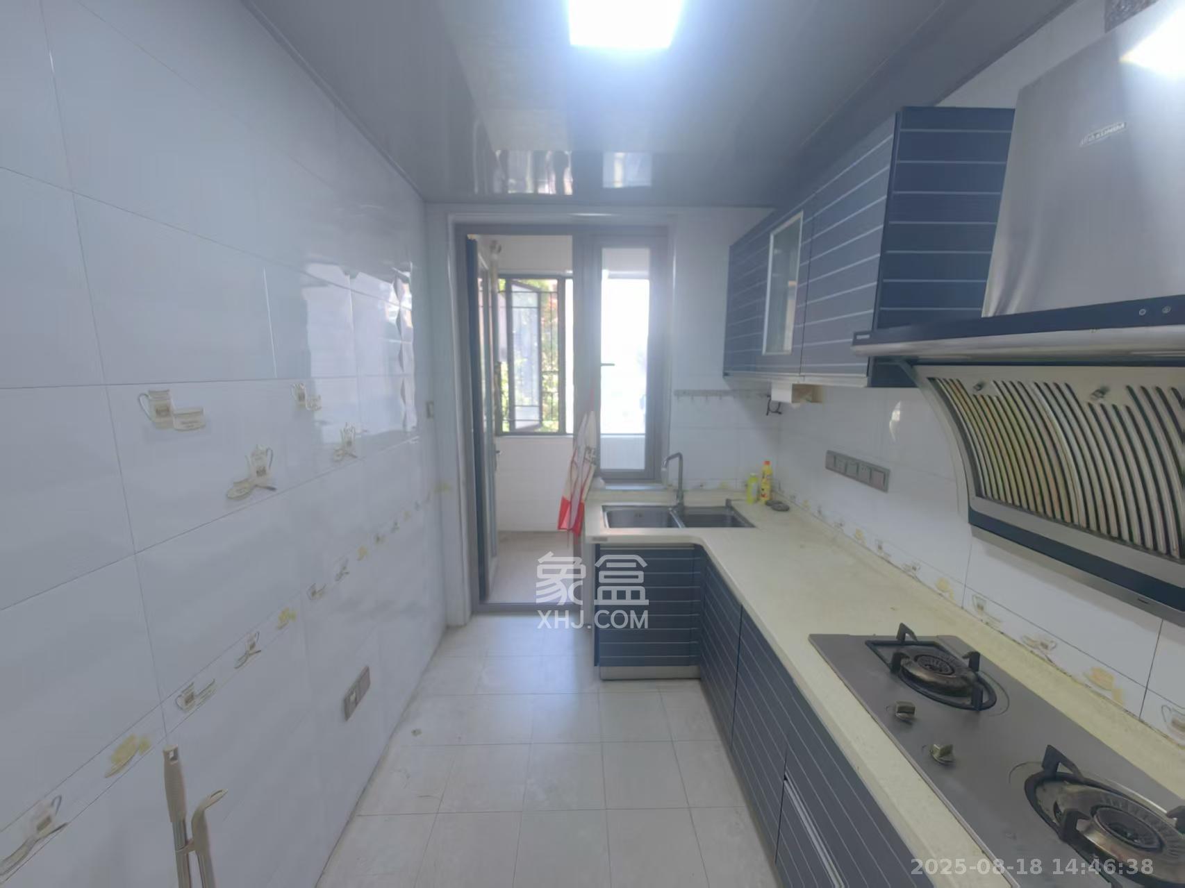 怡海星城  1室2厅1卫    1400.0元/月 怡海星城  1室2厅1卫    1400.0元/月室内图