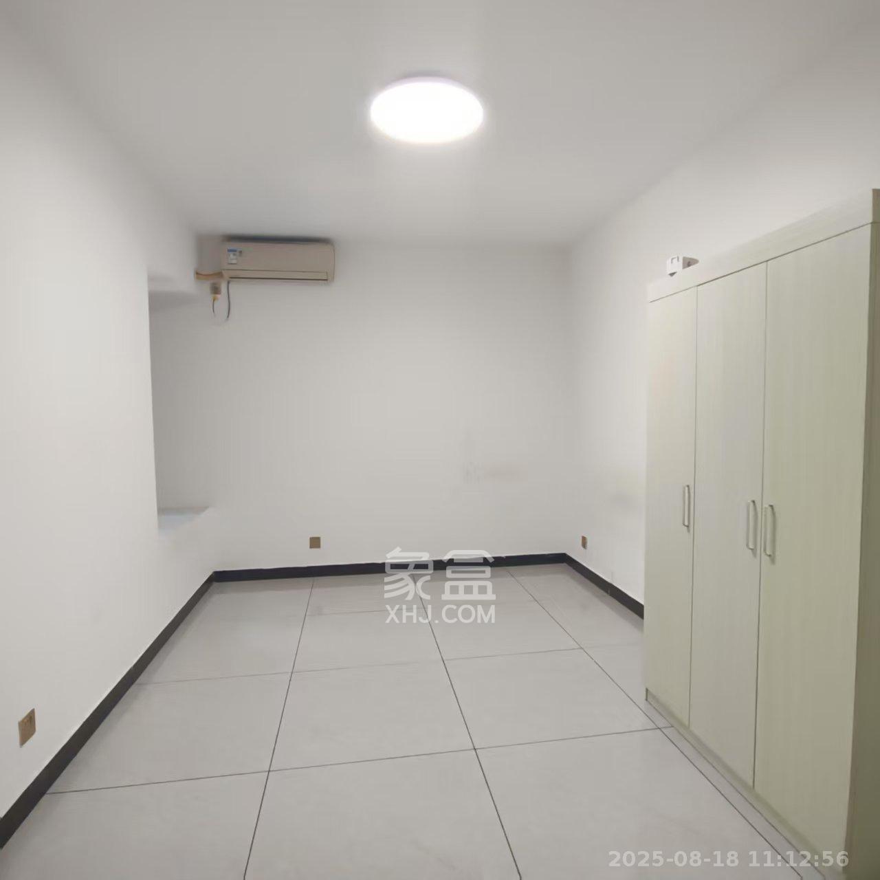 中建悦和城  3室2厅2卫    2500.0元/月 中建悦和城  3室2厅2卫    2500.0元/月室内图