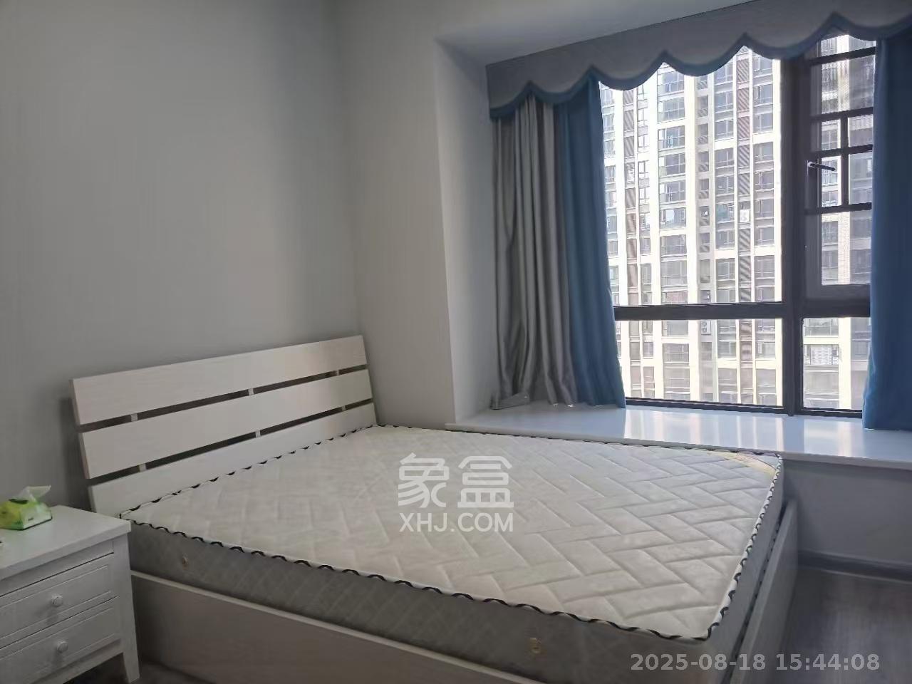 明昇壹城（明昇时代广场）二期  3室2厅2卫   3600.00元/月室内图