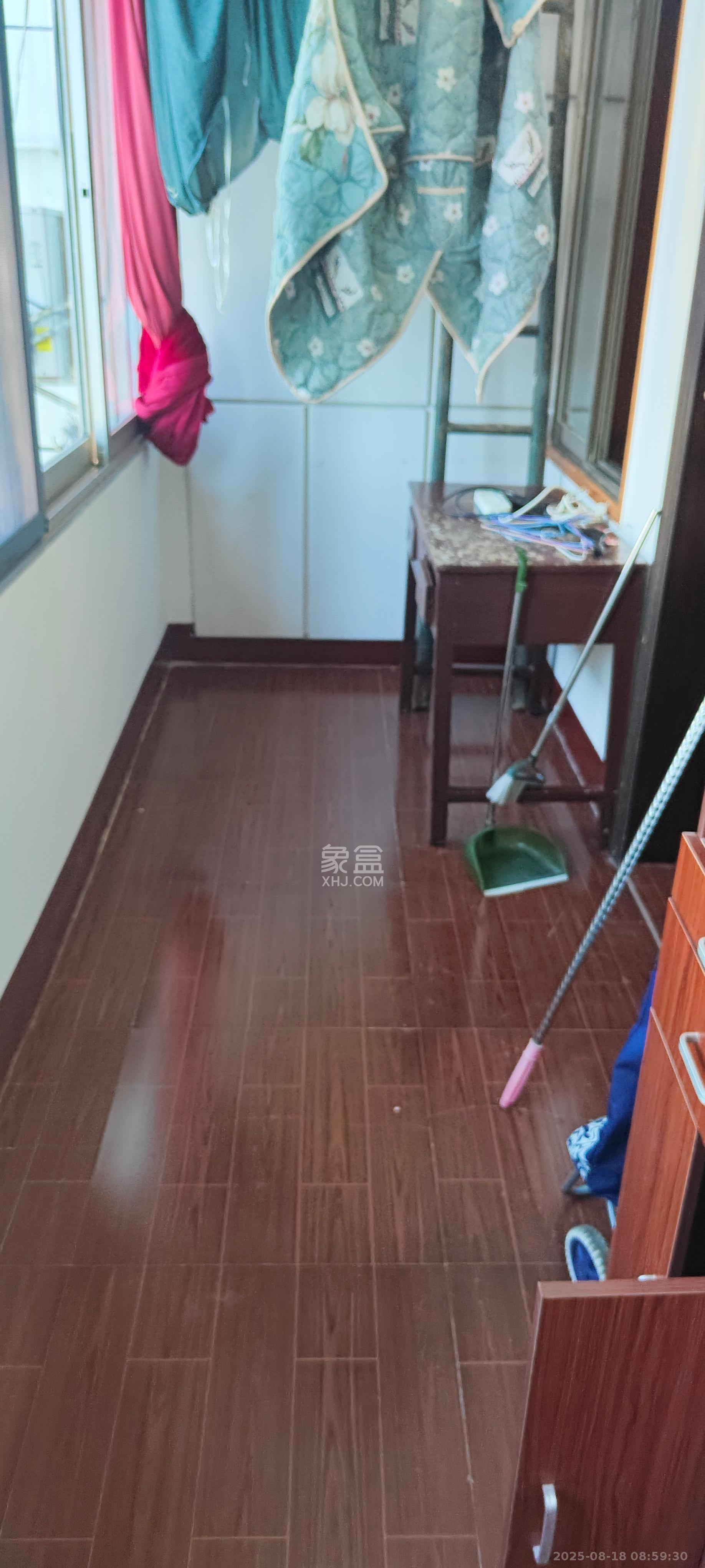 周南中学宿舍  2室1厅1卫    1900.0元/月室内图