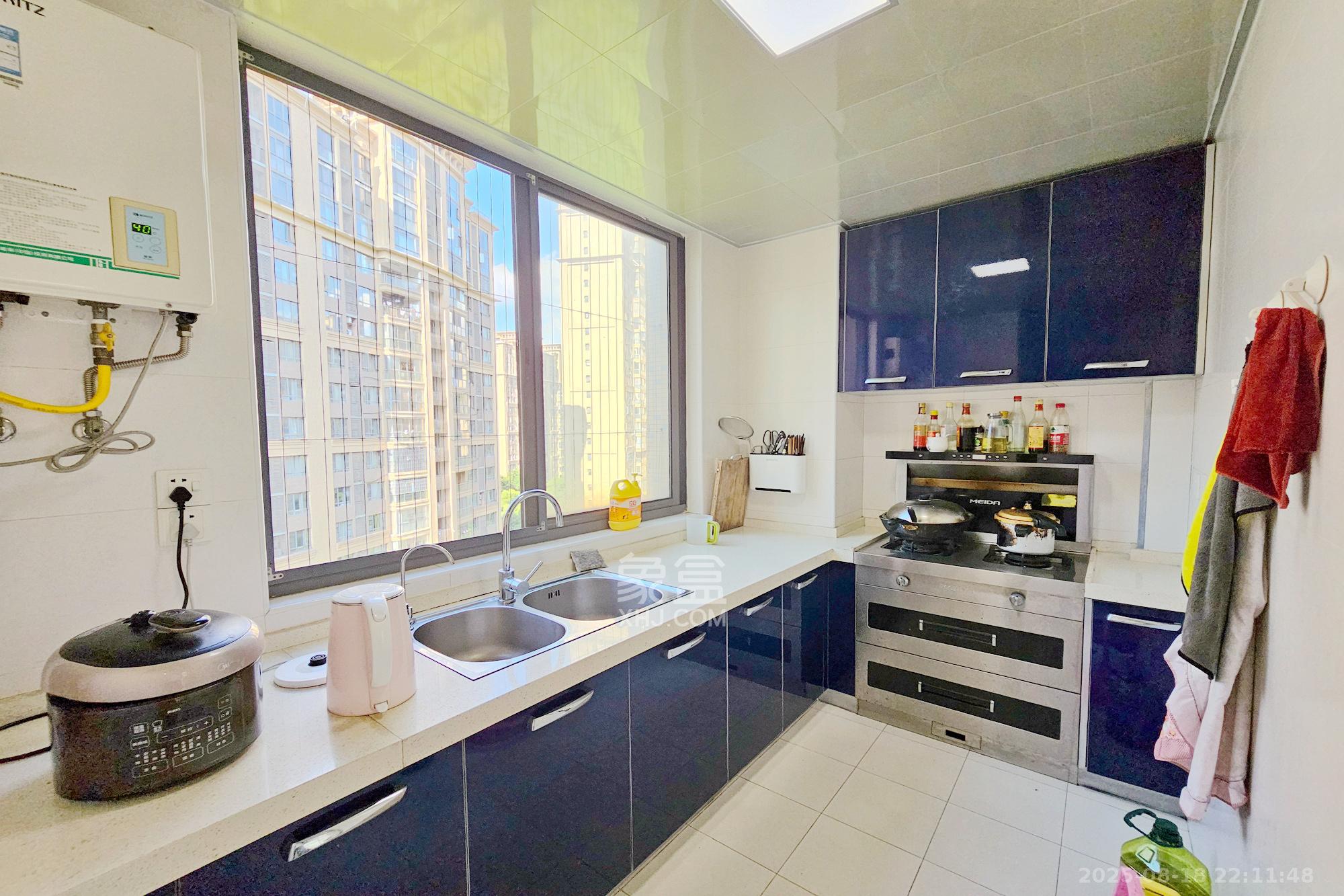 新华都万家城 3室2厅2卫 119.8万 新华都万家城 3室2厅2卫 119.8万其他