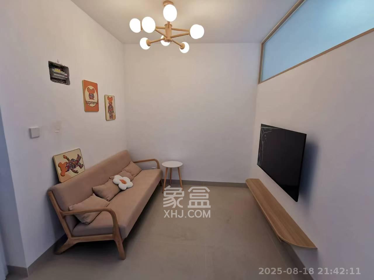 中天广场  2室1厅1卫    2600.0元/月 中天广场  2室1厅1卫    2600.0元/月室内图