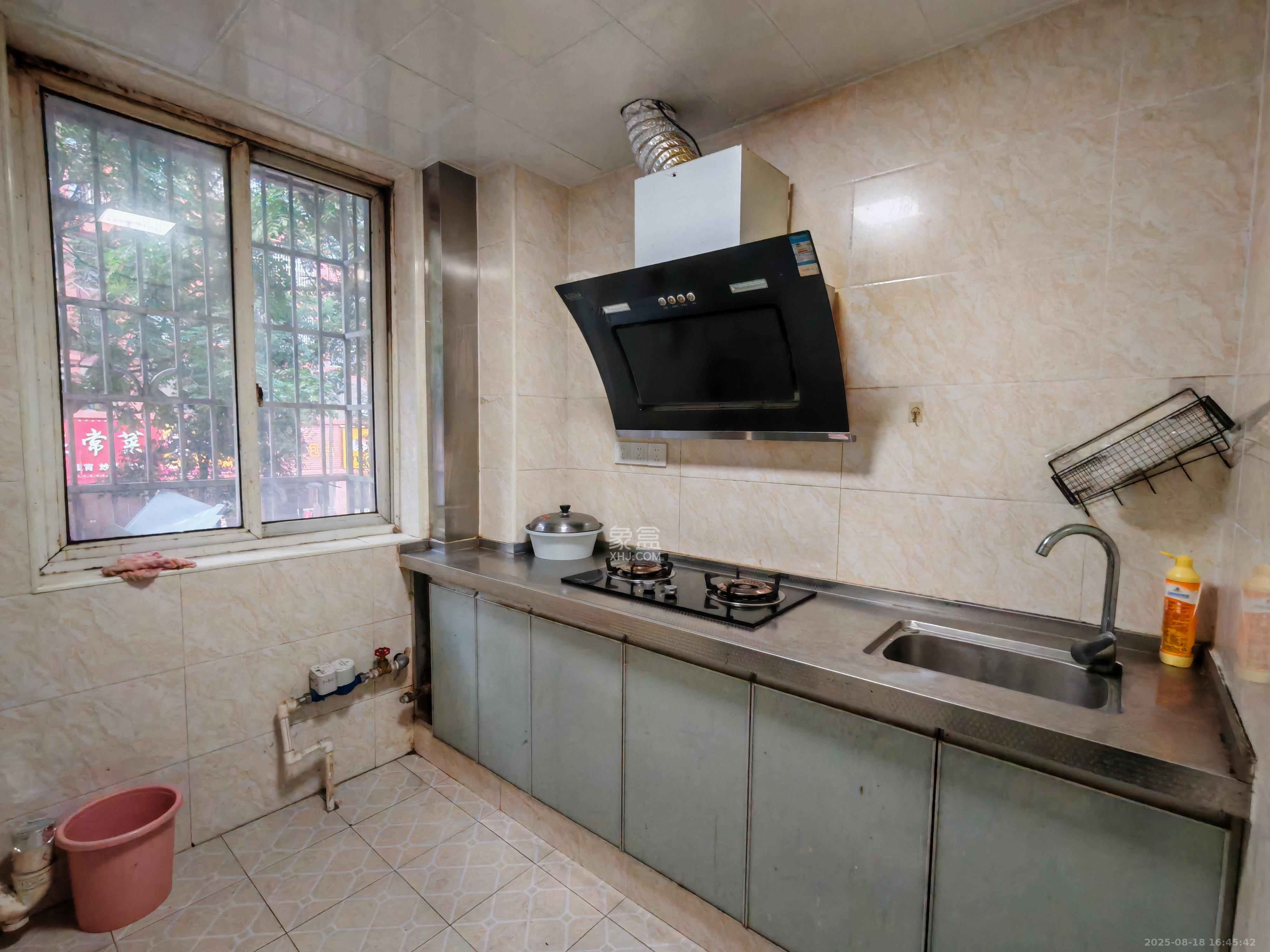 桔洲新苑(桔洲印象) 1室1厅1卫 1500.0元/月 桔洲新苑(桔洲印象) 1室1厅1卫 1500.0元/月室内图