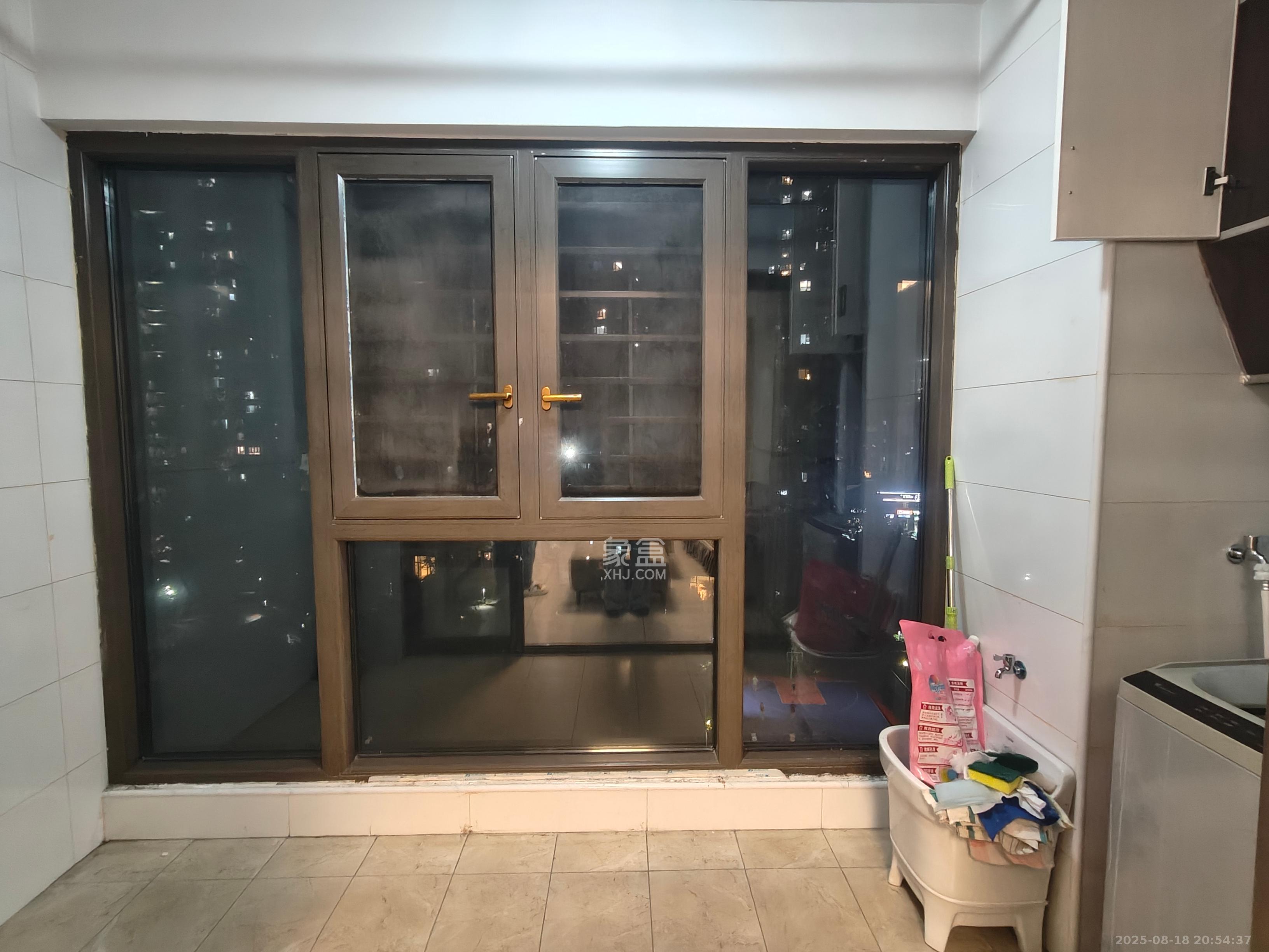 佳兆业云顶梅溪湖（佳兆业梅溪荟）  3室2厅1卫   2600.00元/月室内图