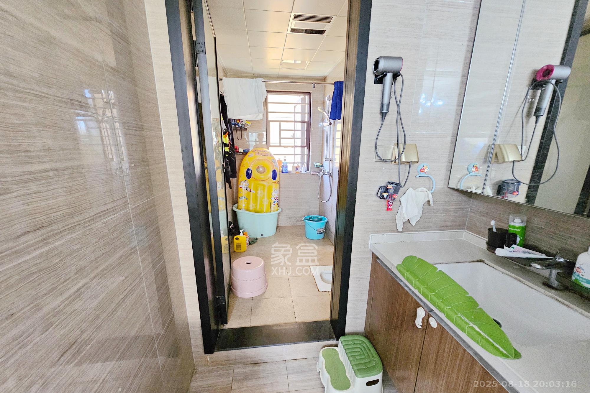 阳光城尚东湾蓝莓苑  4室2厅2卫    135.0万 阳光城尚东湾蓝莓苑  4室2厅2卫    135.0万其他